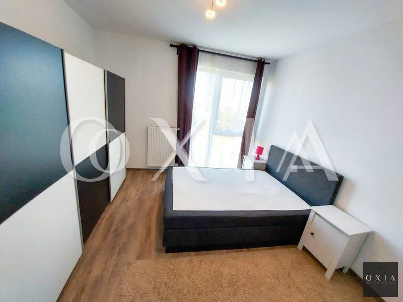 Complex Rezidential Iris, Mobilat si Utilat