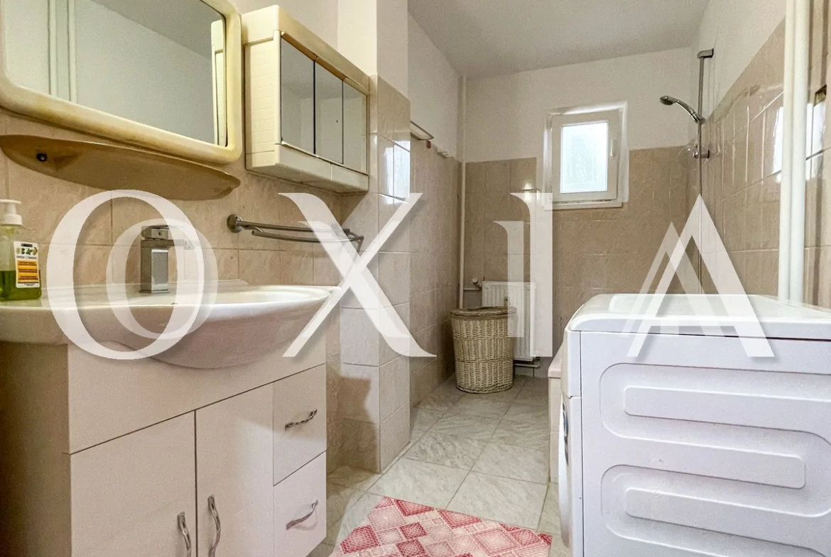 Apartament 3 camere, Sagului, langa Pta Doina