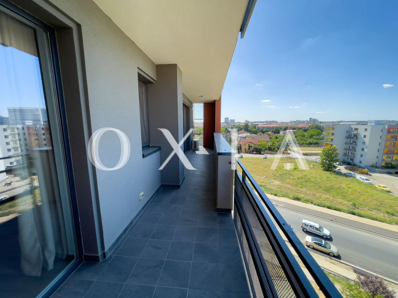 Aradului – Iris, Loc Propriu De Parcare, Mobilat-Utilat