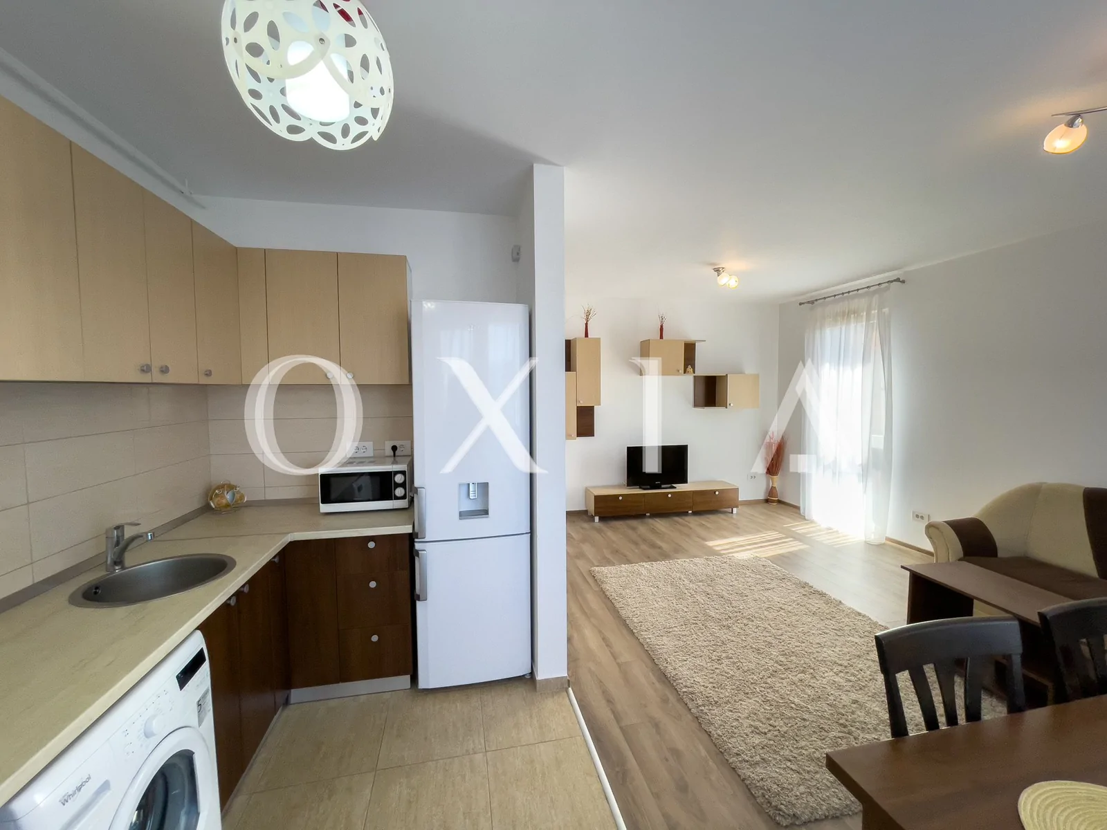 Aradului – Iris, Loc Propriu De Parcare, Mobilat-Utilat