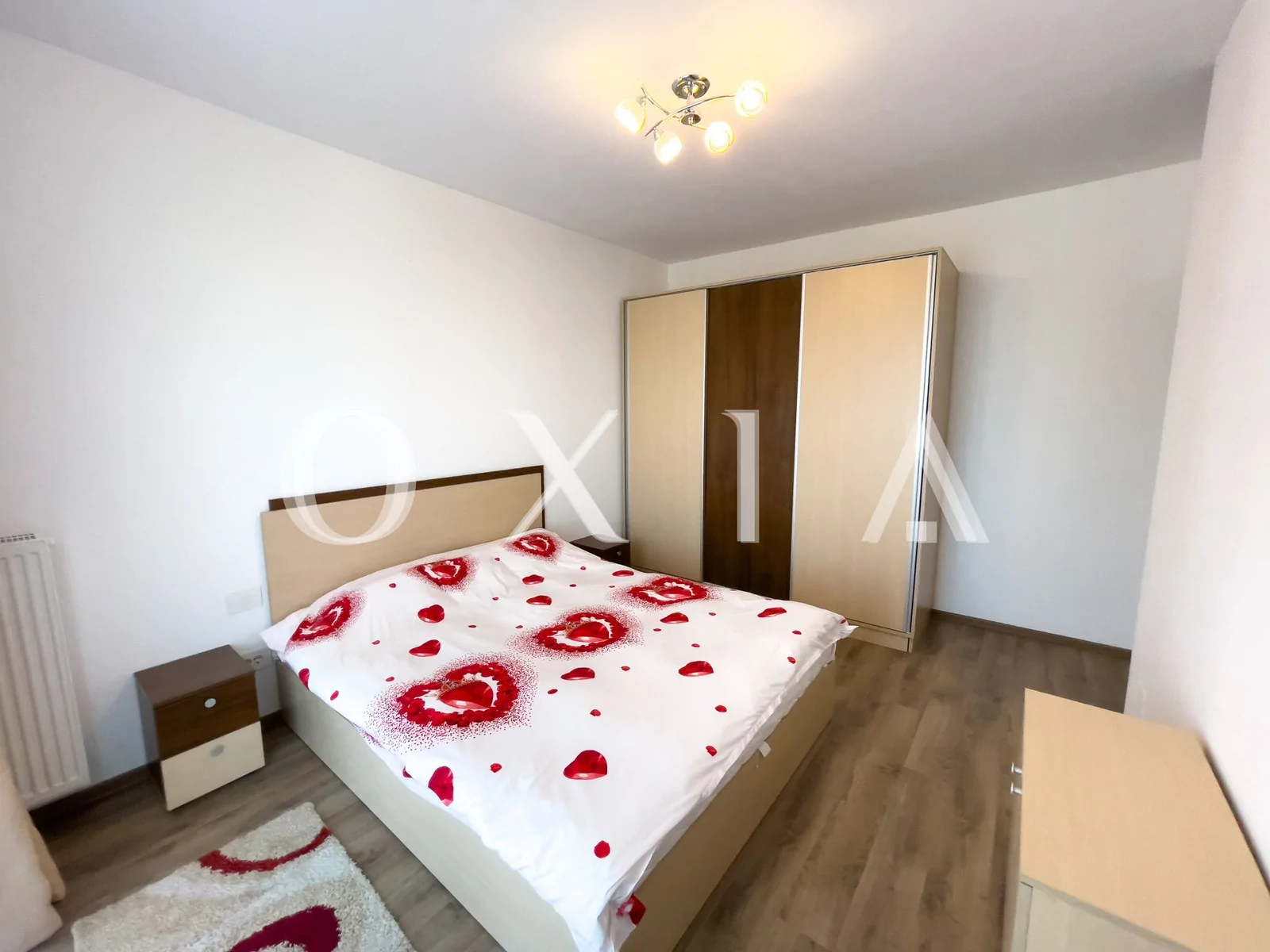 Aradului – Iris, Loc Propriu De Parcare, Mobilat-Utilat