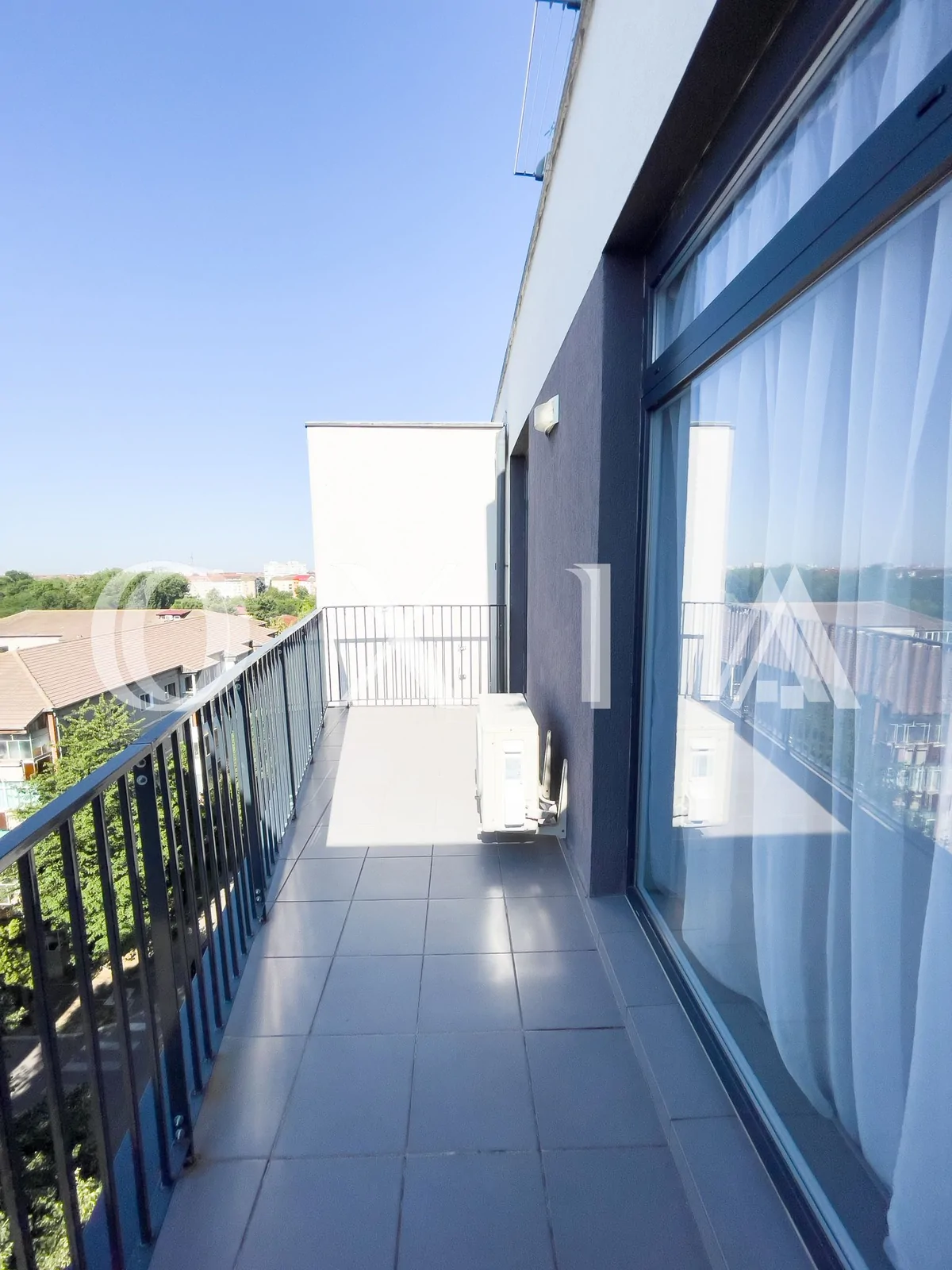 Soarelui-Uranus Plaza, Mobilat-Utilat, Comision 0
