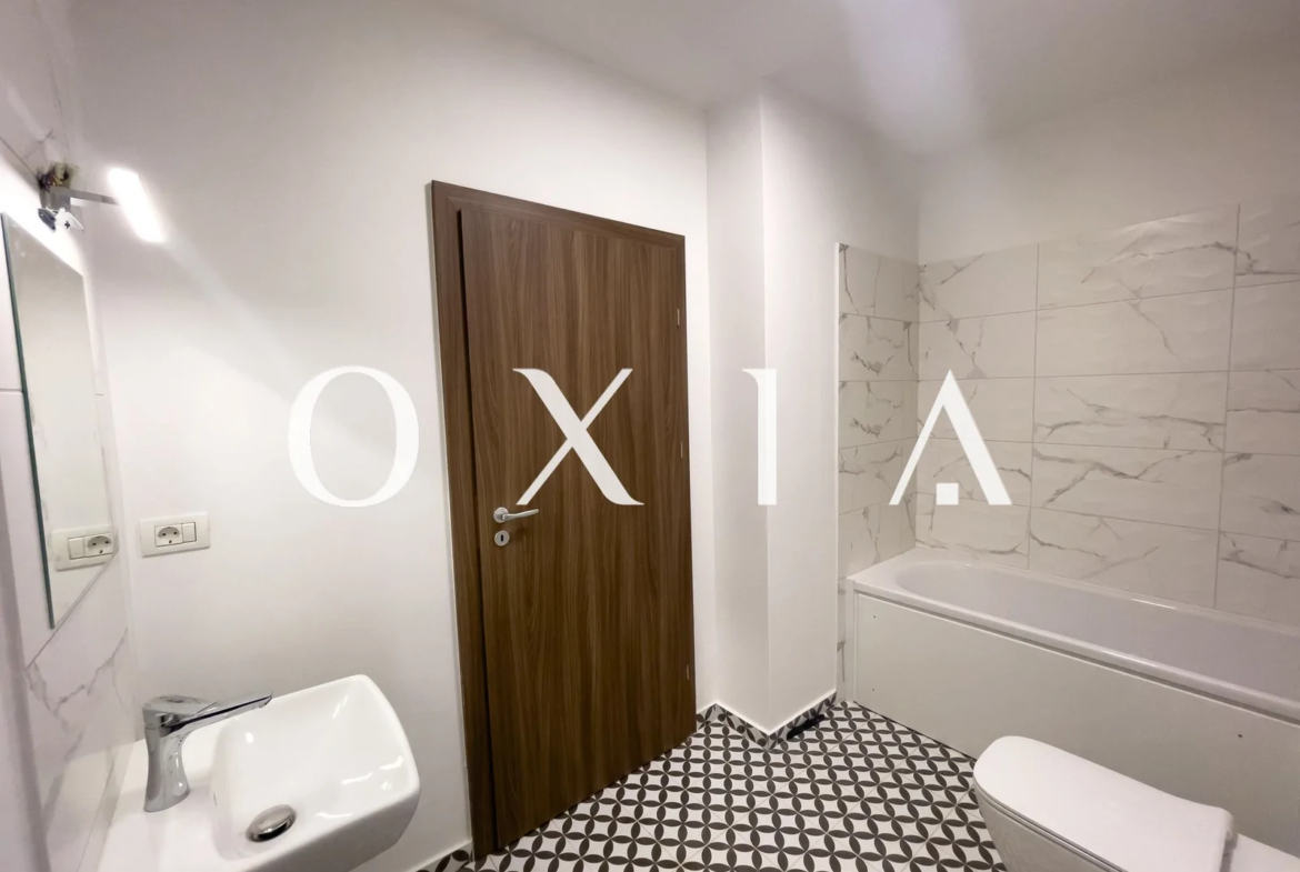 XCity, Parcare Privata, Priveliste Panoramica