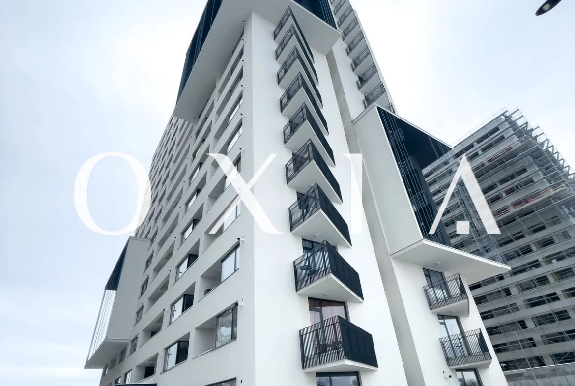 XCity, Parcare Privata, Priveliste Panoramica