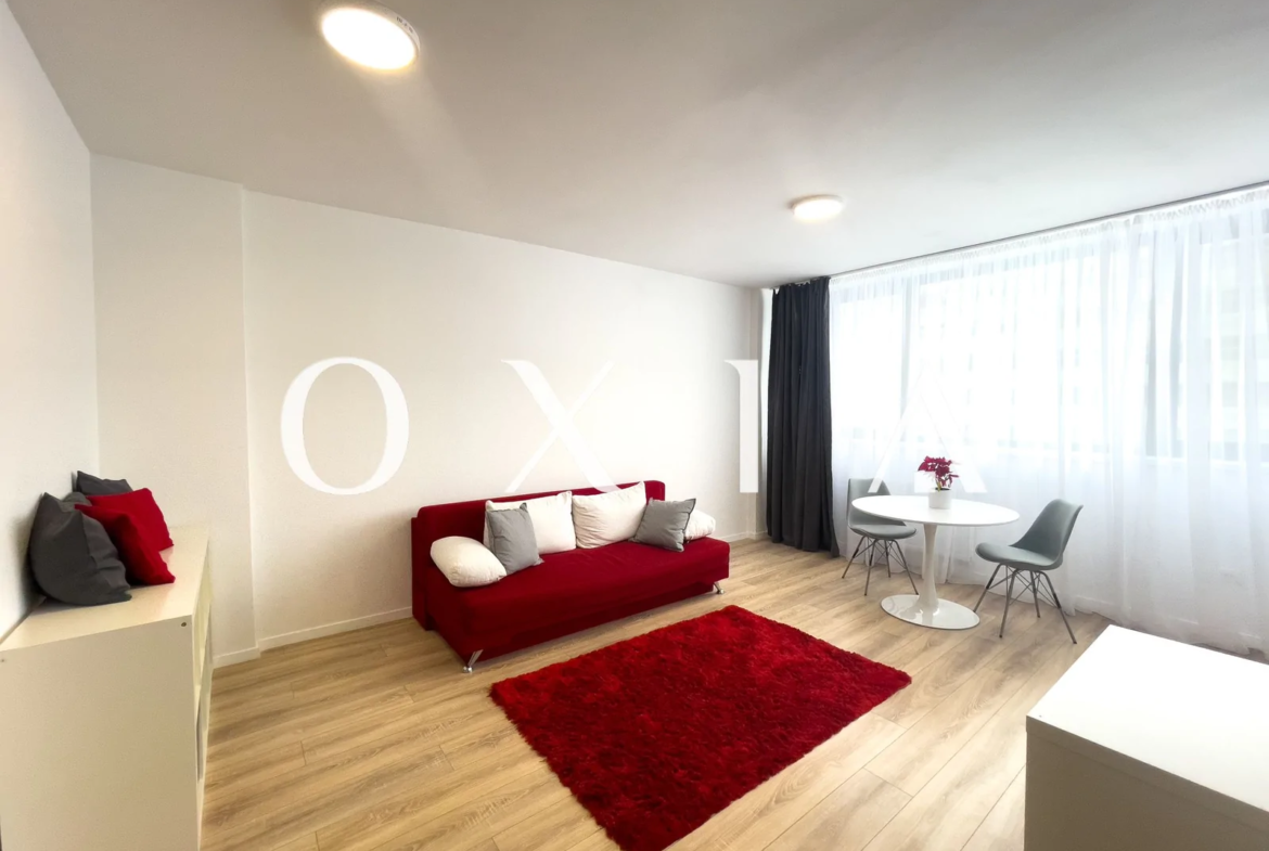 XCity, Parcare Privata, Priveliste Panoramica
