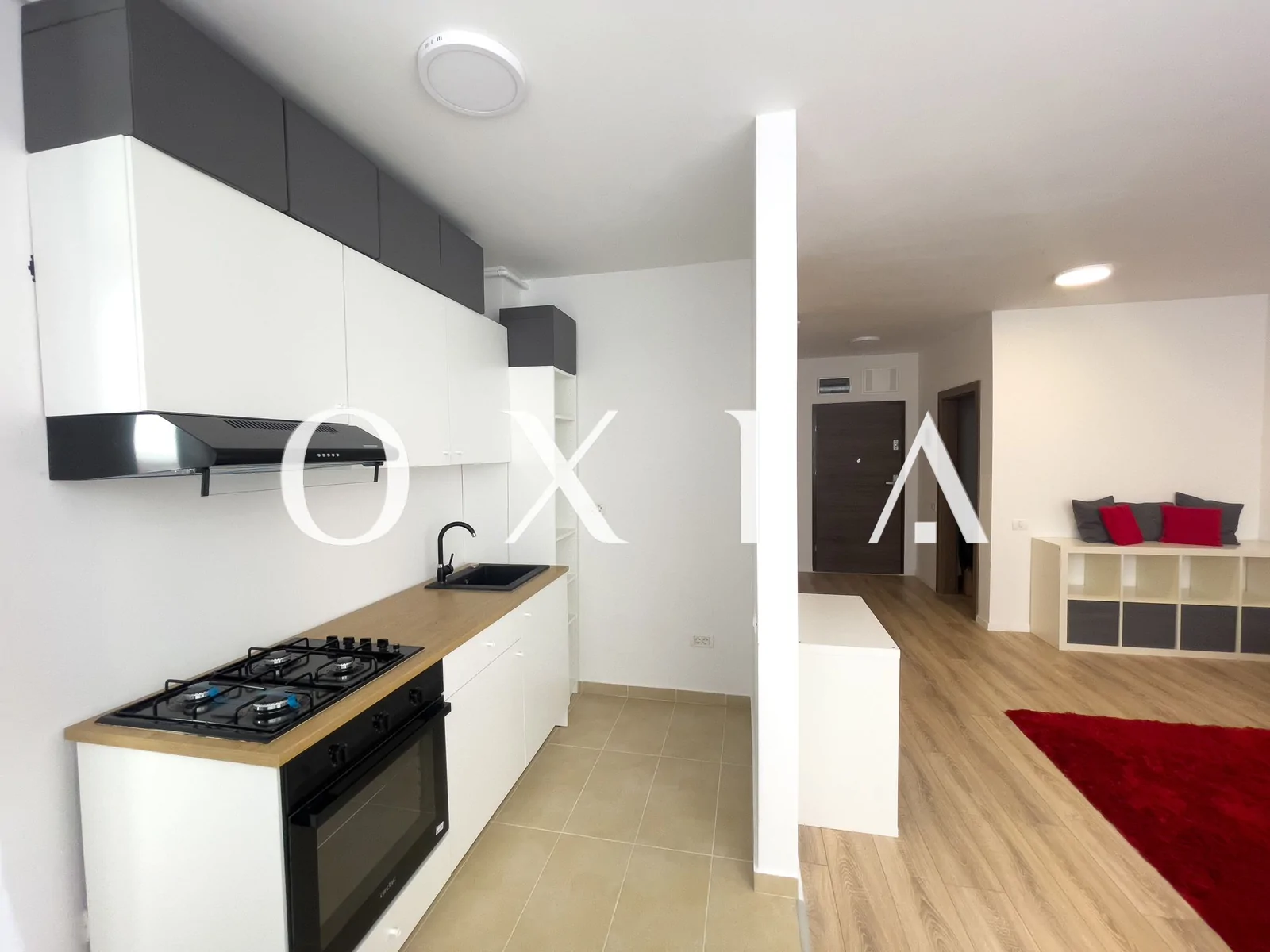 XCity, Parcare Privata, Priveliste Panoramica