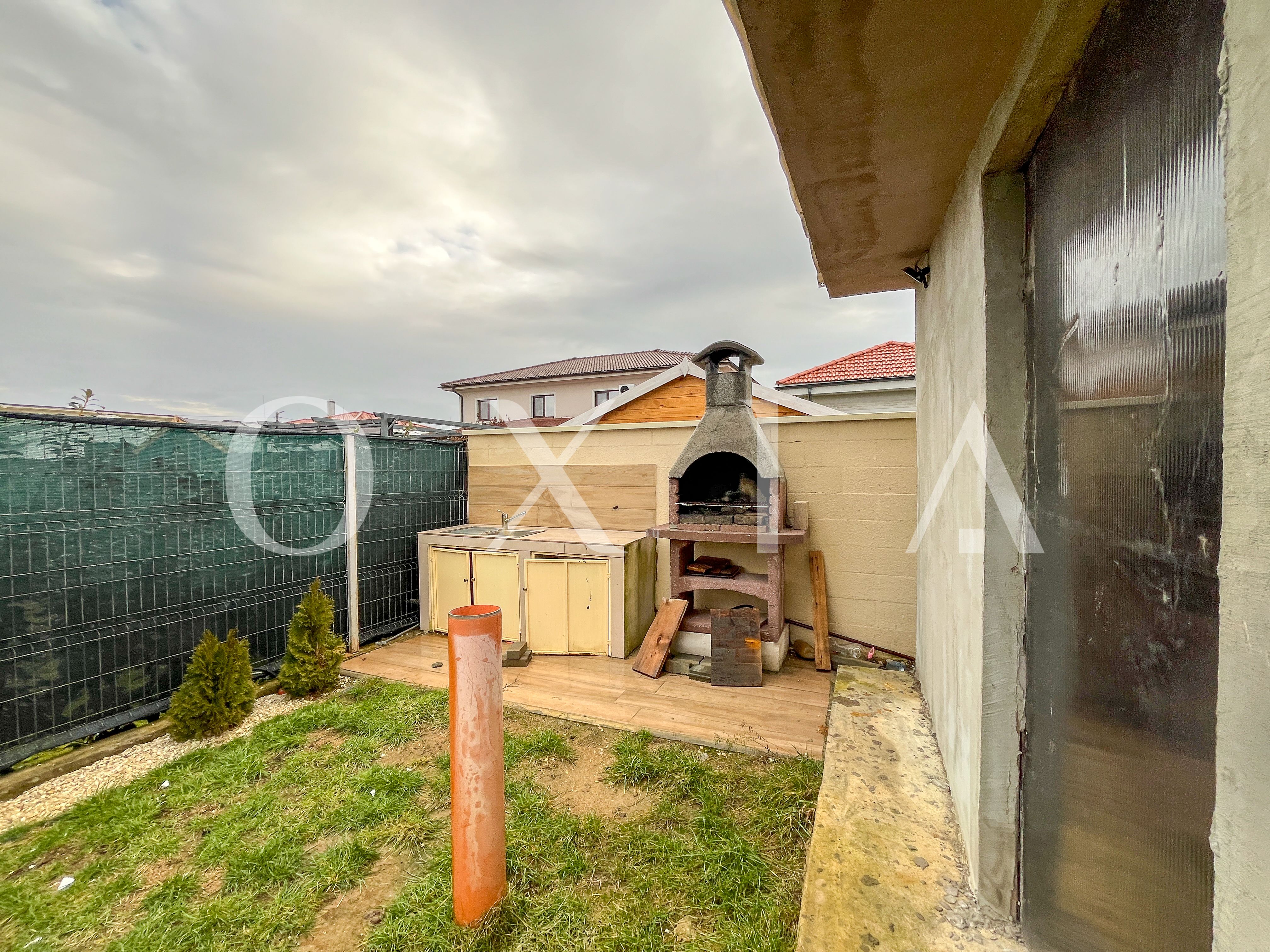 mosnita-noua-mobilat-si-utilat-pe-18-1