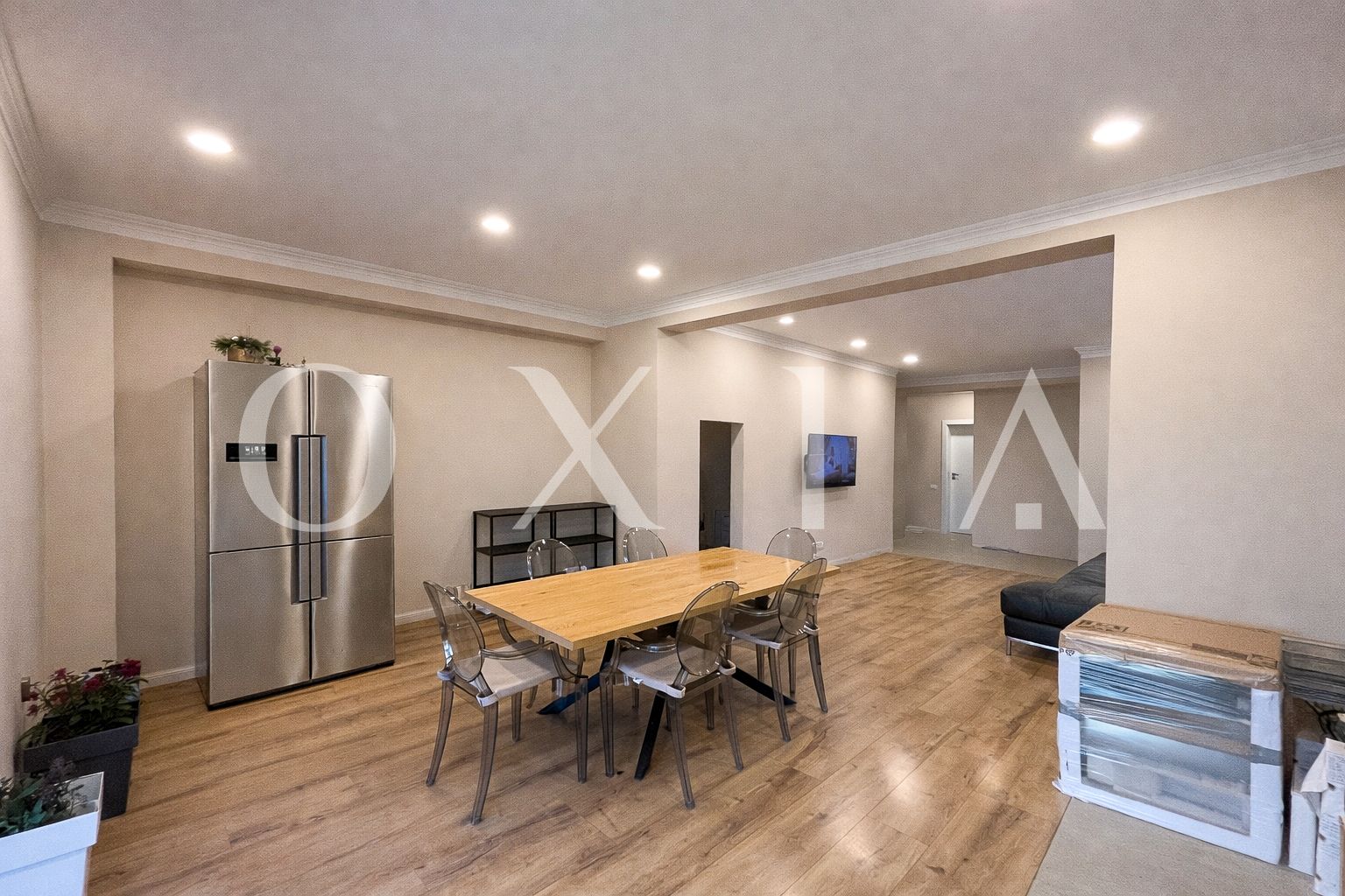 mosnita-noua-mobilat-si-utilat-pe-2