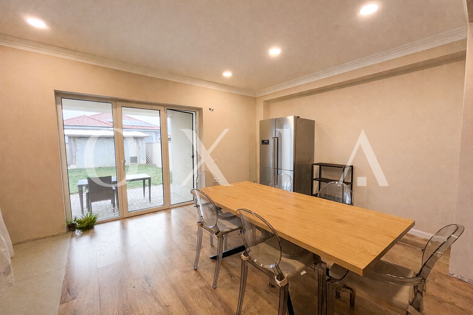 mosnita-noua-mobilat-si-utilat-pe-3