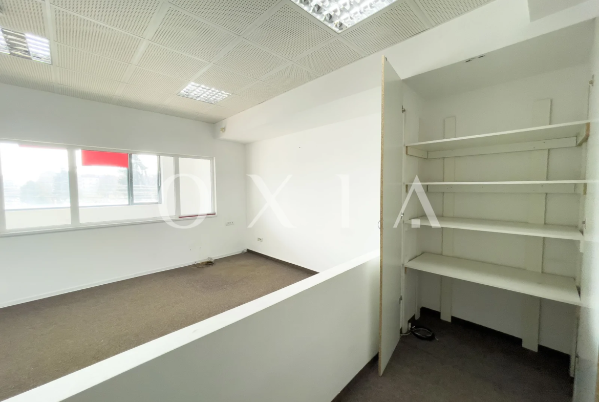 Birou, pretabil diverse activitati, zona Aradului