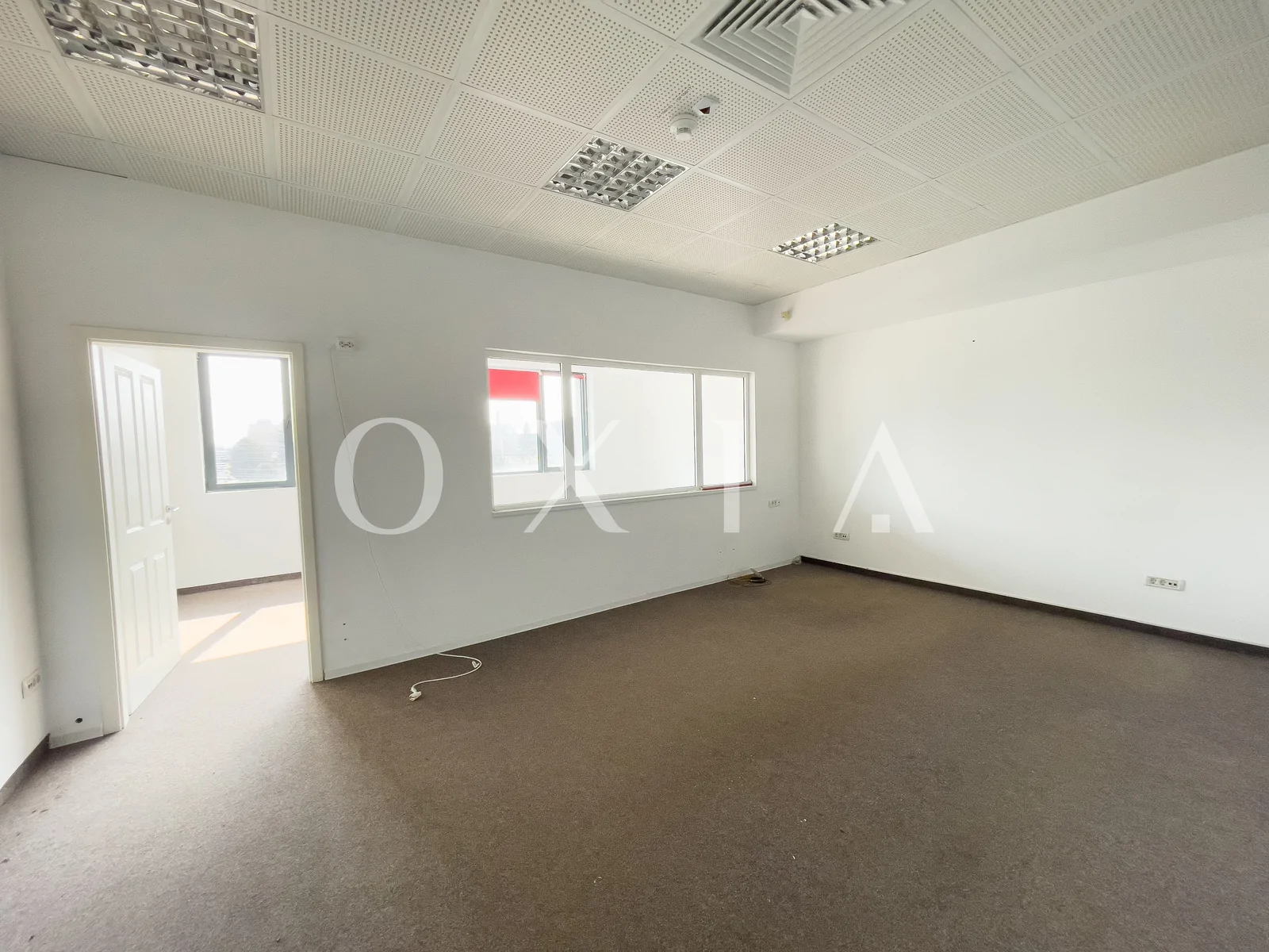 birou-pretabil-diverse-activitati-zona-aradului-8 Birou, pretabil diverse activitati, zona Aradului