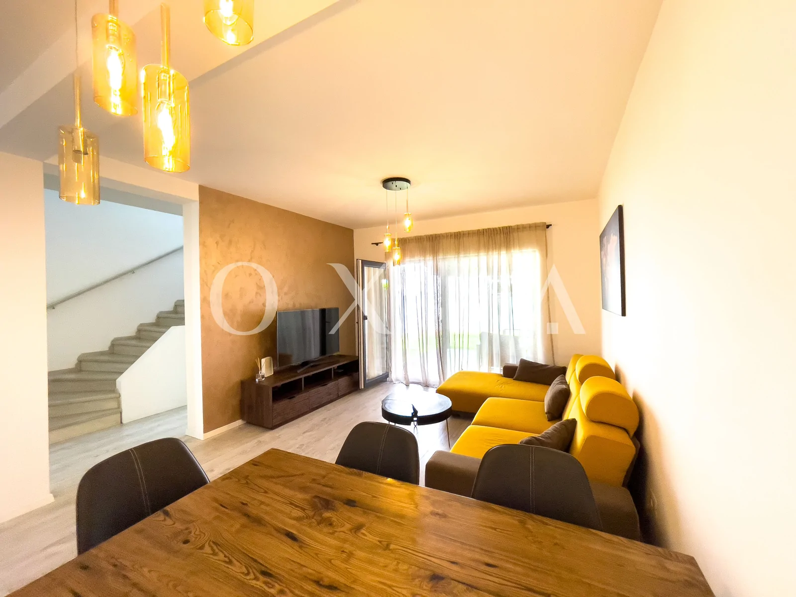 Casa P+E, Complet Mobilata si Utilata, Aradului-Lipovei