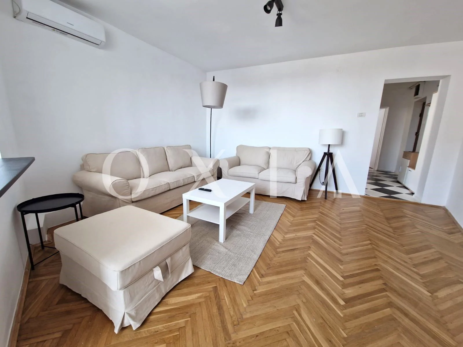 Calea Sagului, renovat complet, etaj intermediar