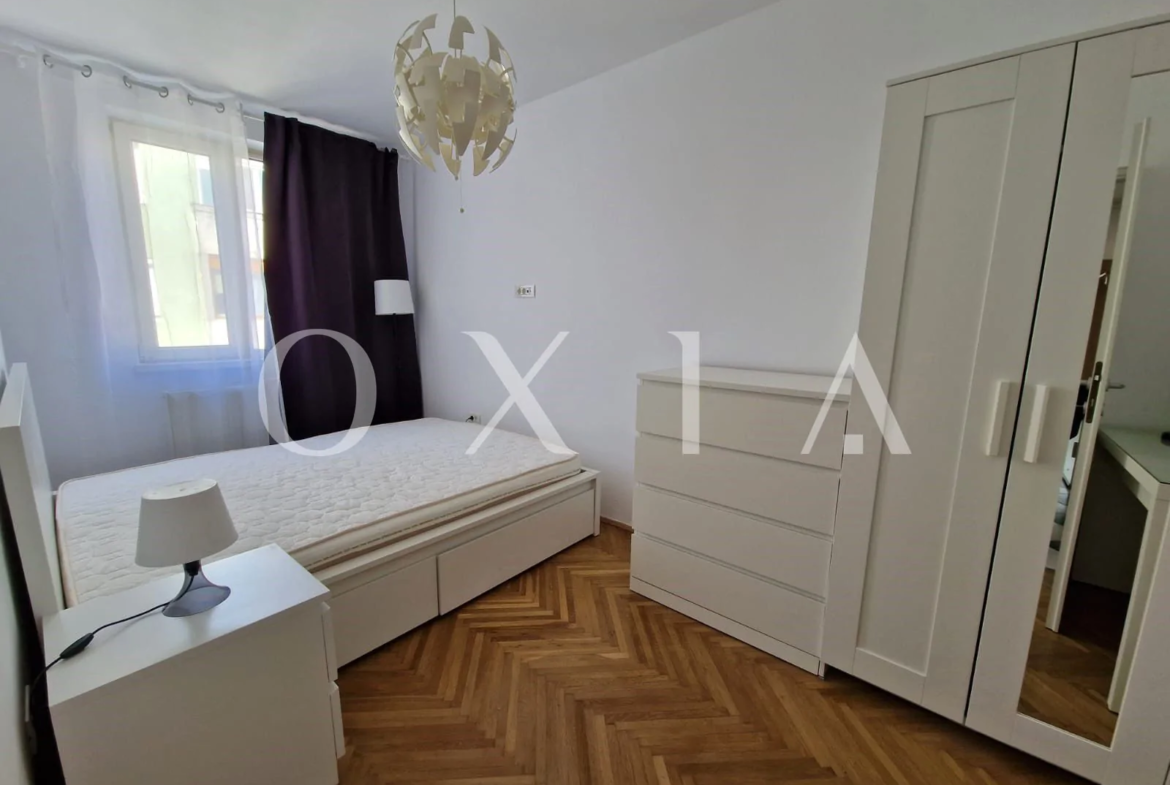 Calea Sagului, renovat complet, etaj intermediar