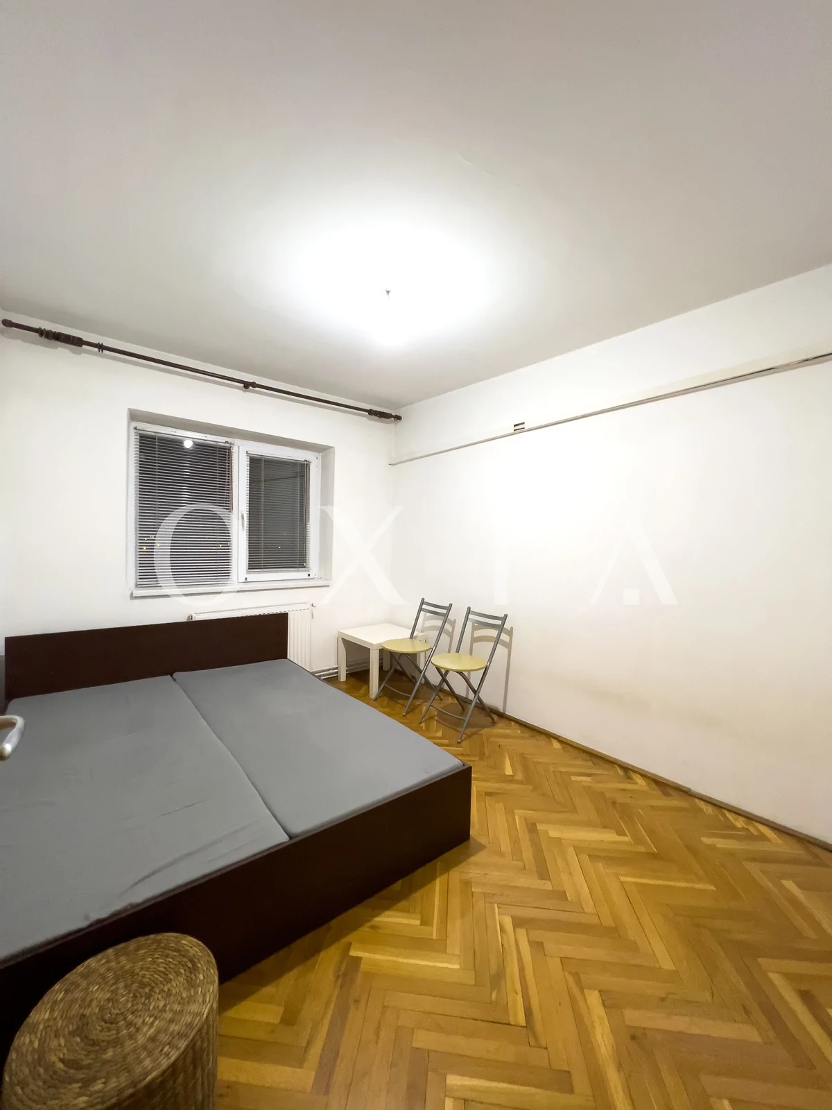 Calea Martirilor, Centrala + AC, 2 Boxe, Mobilat