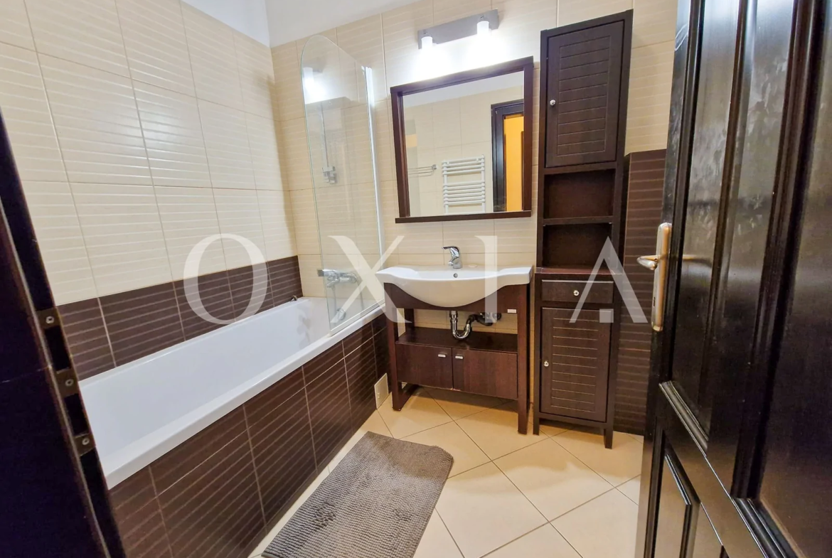 Toscana Residence, Mobilat si Utilat, Etaj Intermediar