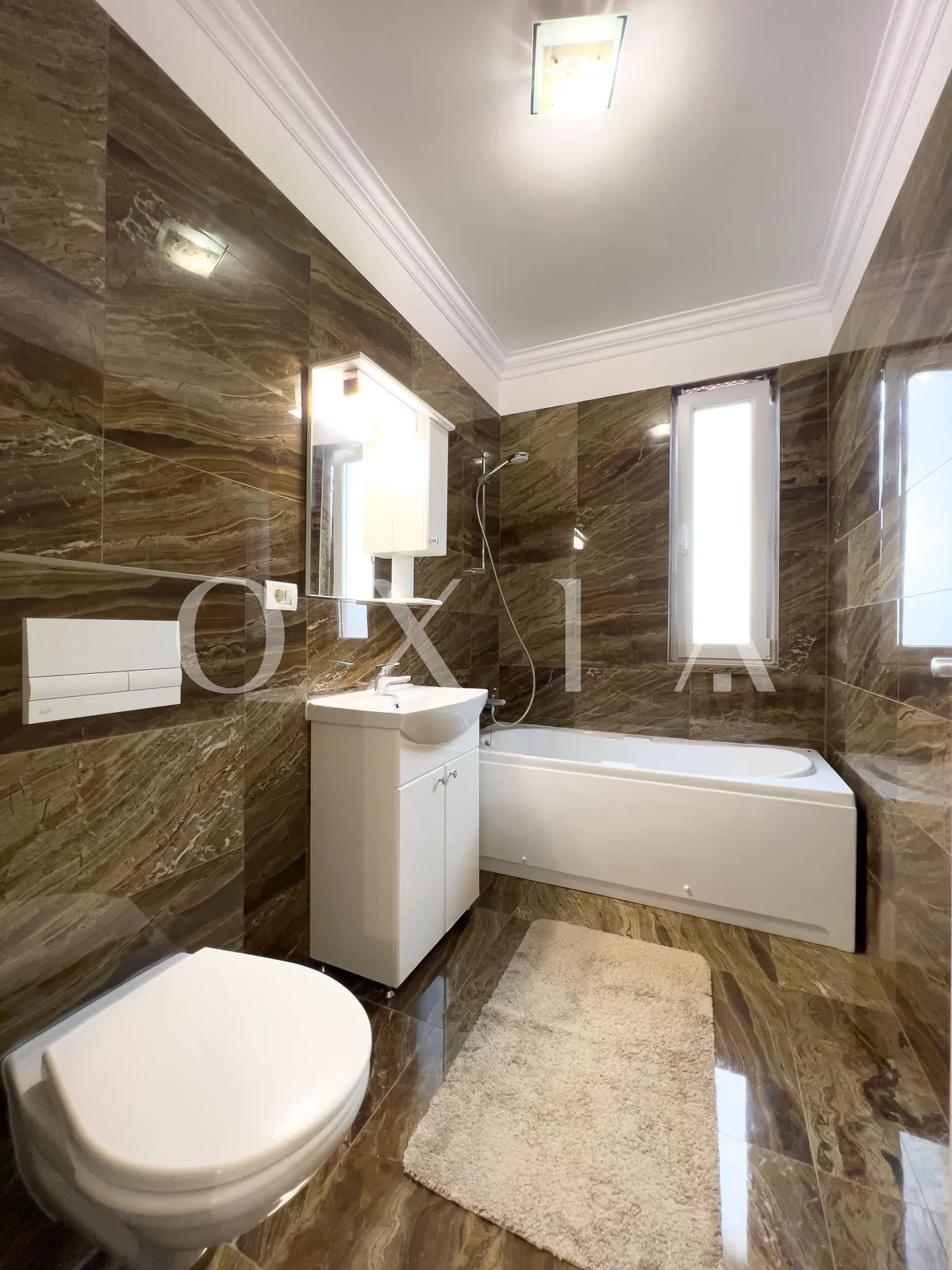 Chisoda, Parcare Proprie, Renovat