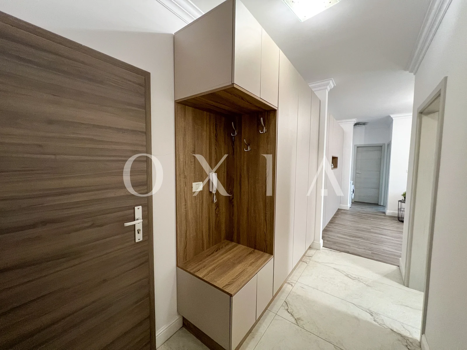 Chisoda, Parcare Proprie, Renovat