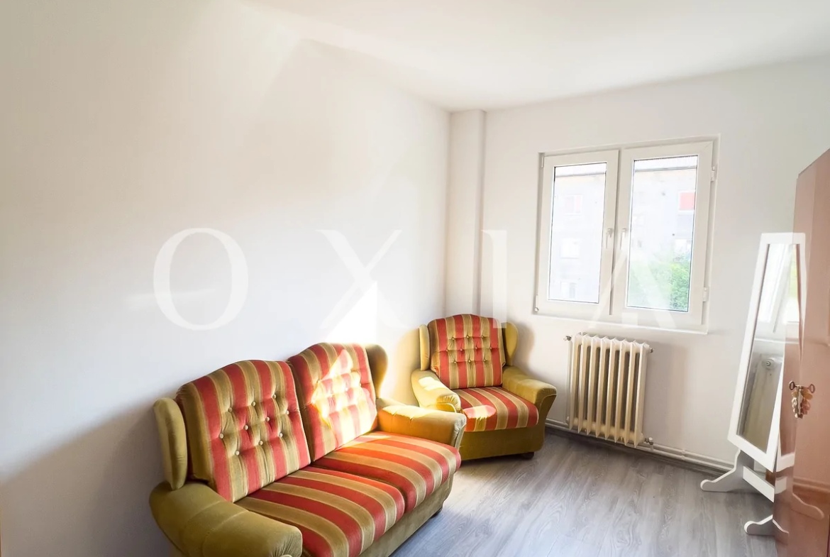 4 Camere, Etaj Intermediar, Renovat