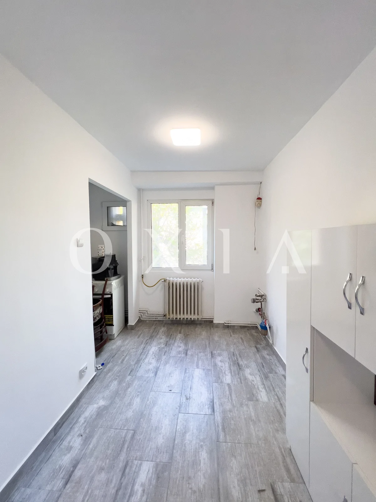 4 Camere, Etaj Intermediar, Renovat
