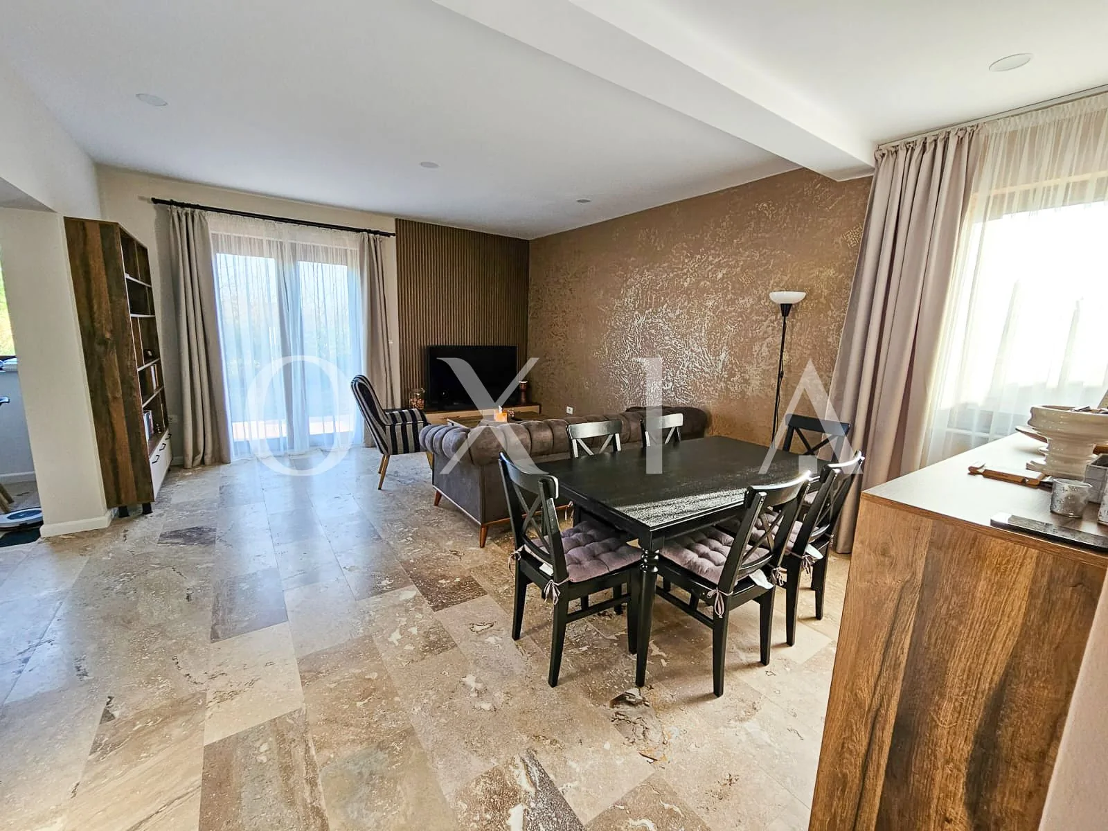 pozitie-excelenta-amenajari-premium-mobilata-utilata-2