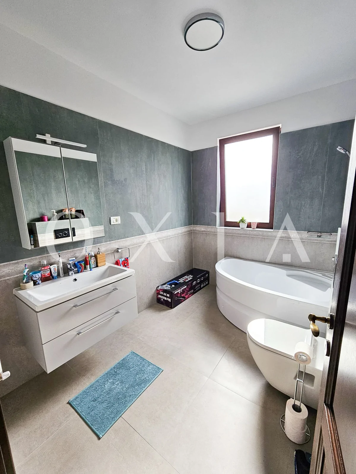 pozitie-excelenta-amenajari-premium-mobilata-utilata-5