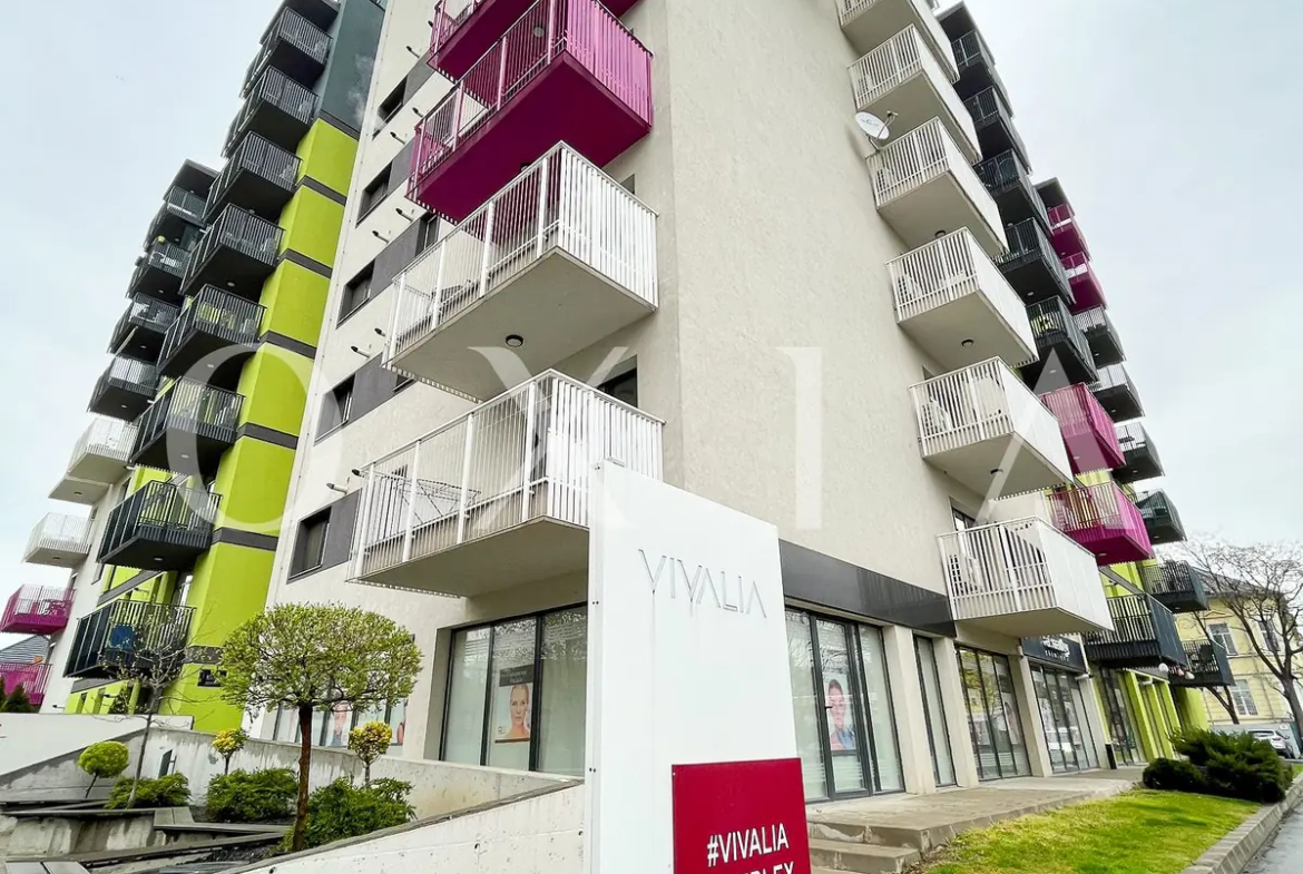 Vivalia-Complex, Mobilat-Utilat,Priveliste Panoramica