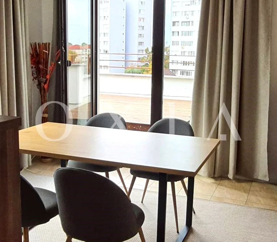 PENHOUSE, mobilat-utilat, terasa 40 mp