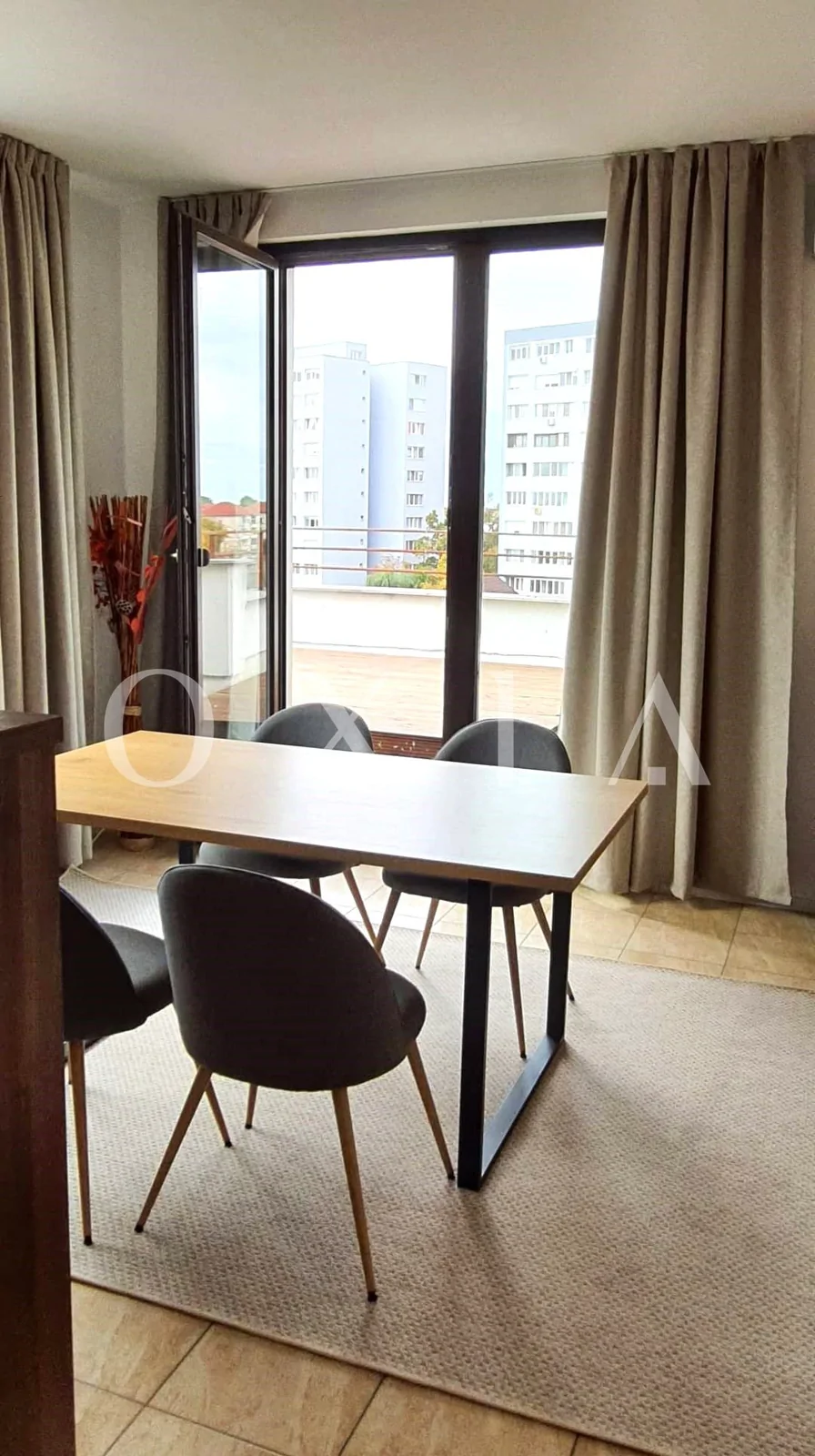 PENHOUSE, mobilat-utilat, terasa 40 mp