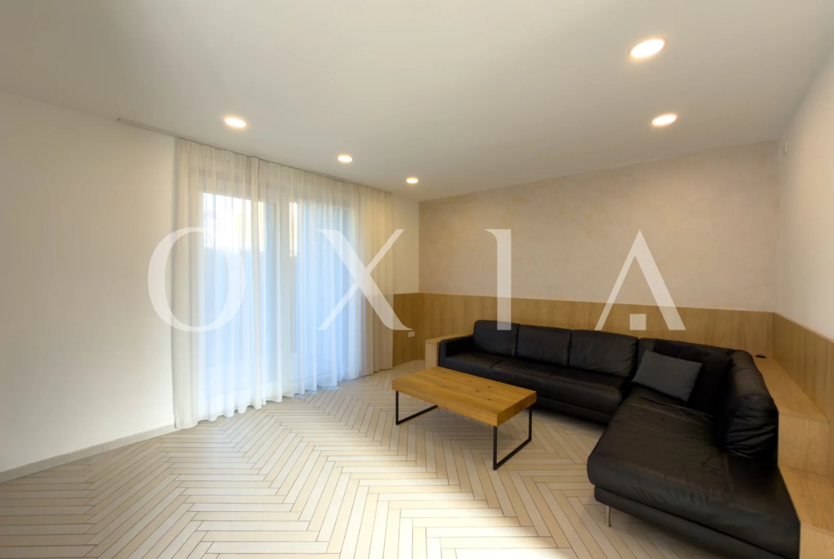 Giroc, Cartierul Planetelor, Apartament cu gradina
