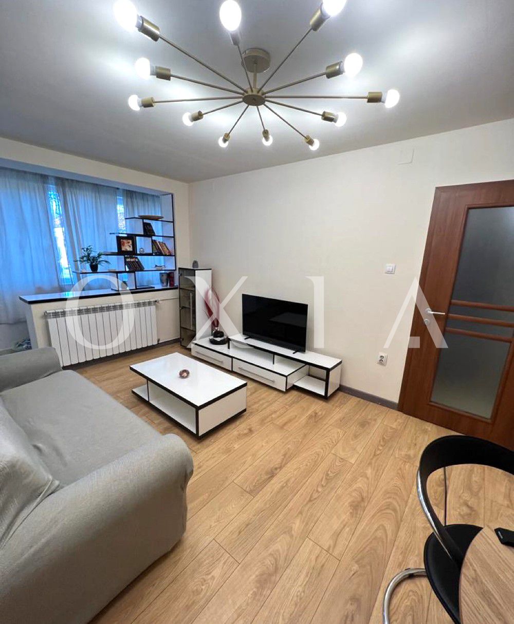 elisabetin-iosefin-mobilat-utilat-parter-inalt-2