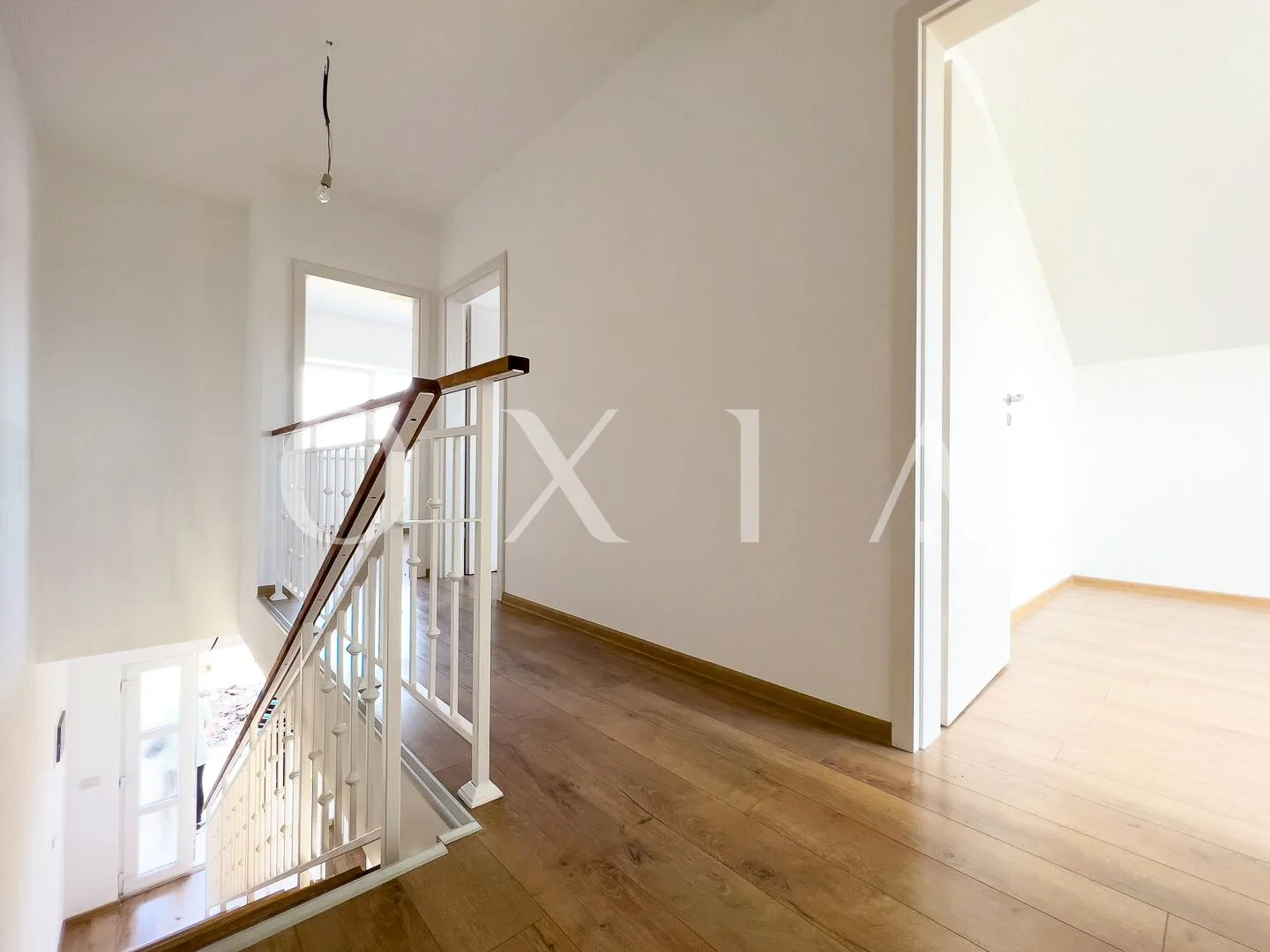 Prima Inchiriere, Constructie Noua, Mosnita Noua