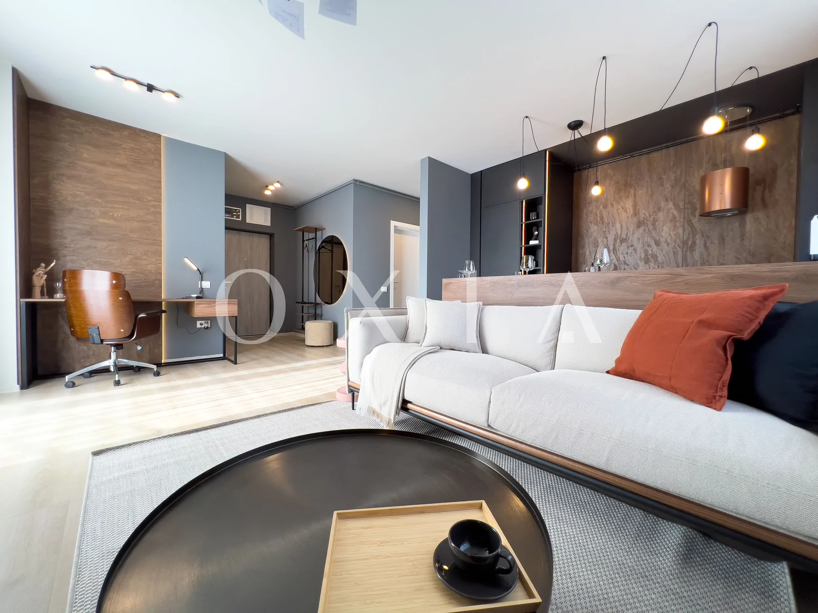XCity Towers, Prima Inchiriere, Amenajari Moderne