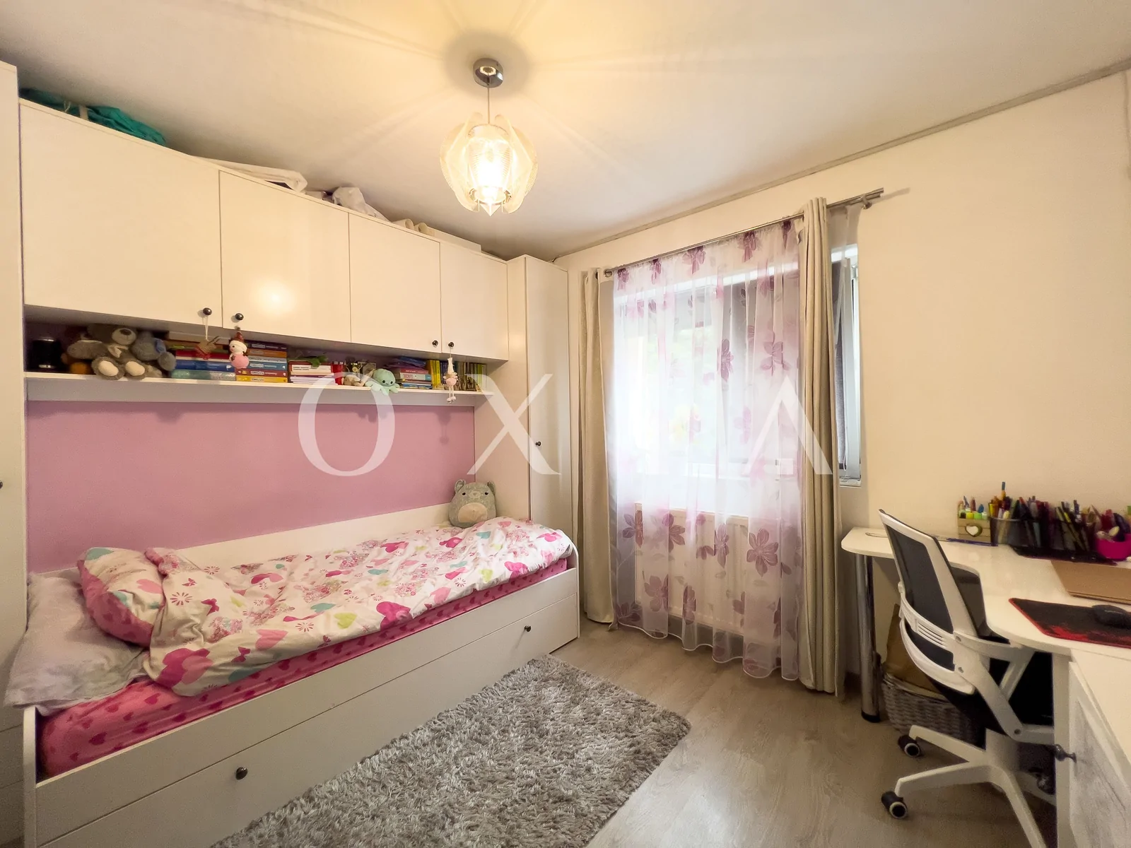 Kiriac, Renovat, Etaj Intermediar, Mobilat-Utilat