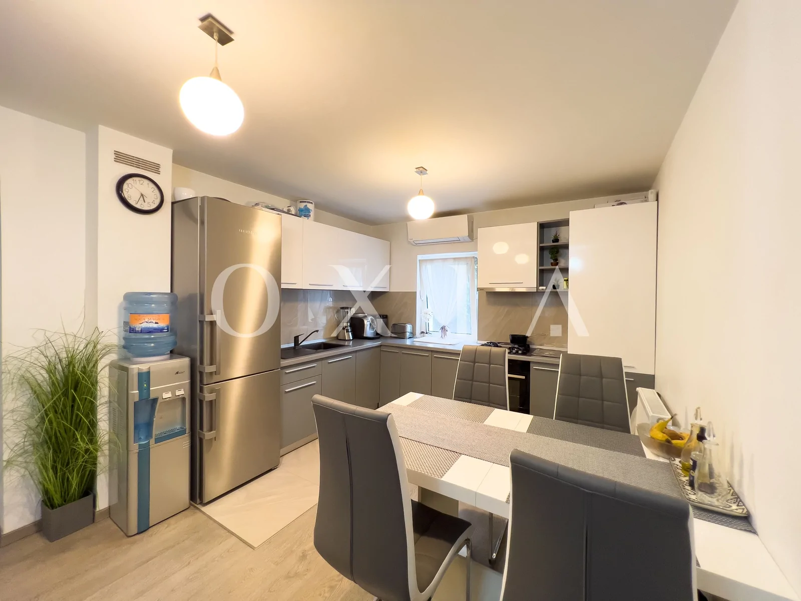 Kiriac, Renovat, Etaj Intermediar, Mobilat-Utilat