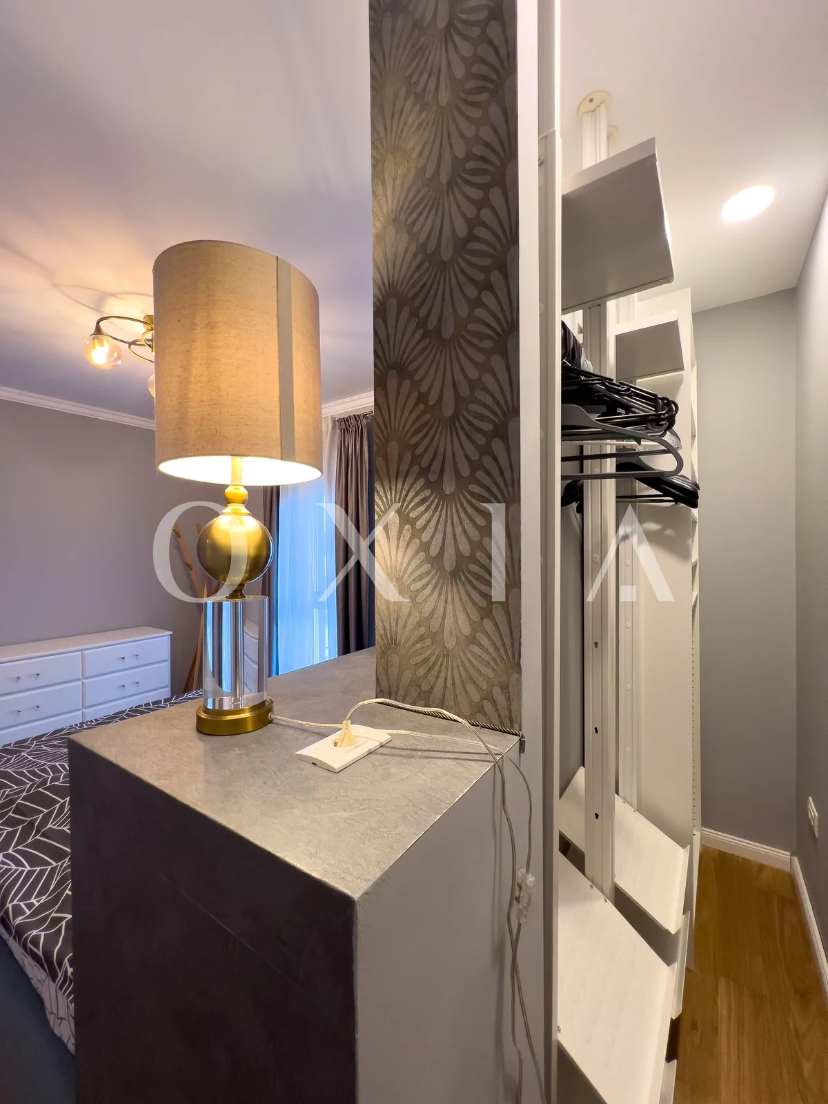Giroc, Hotel IQ, Amenajari Moderne