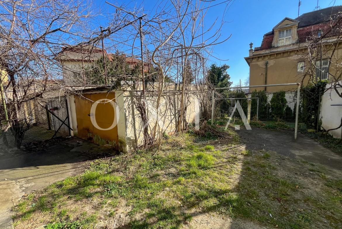 Zona Medicina, Renovat, Garaj, Boxa