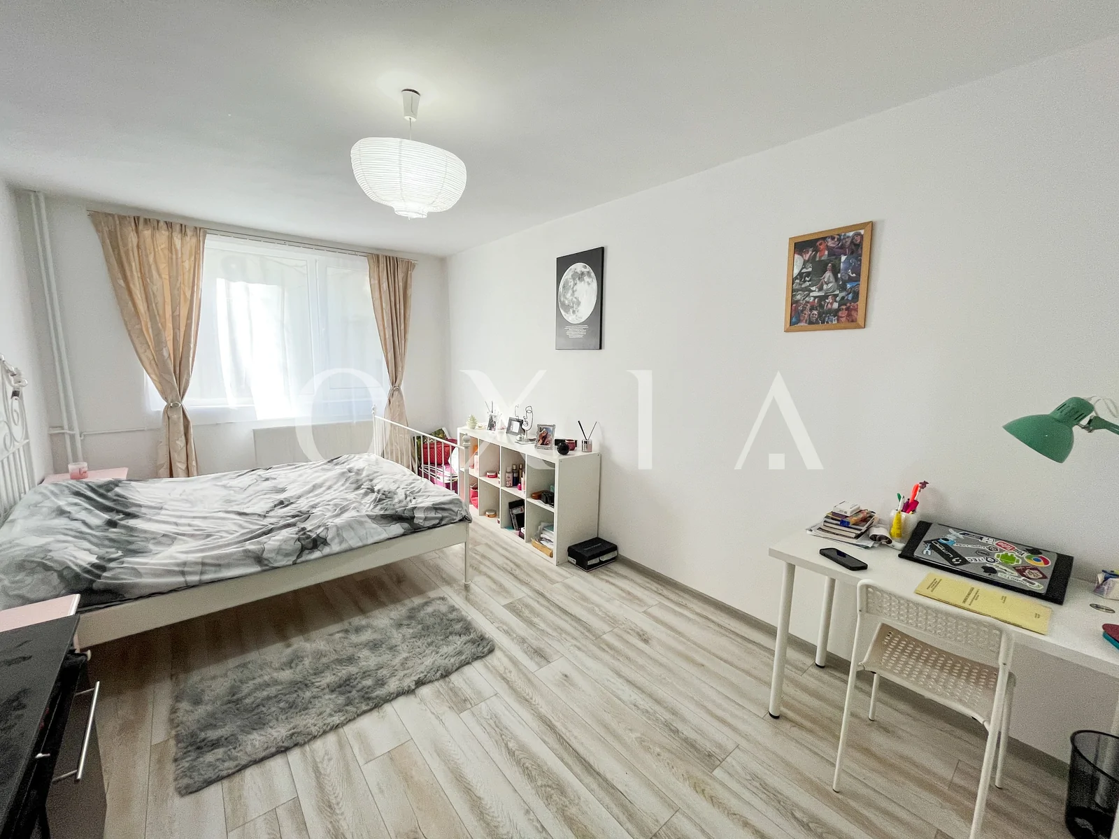 Zona Medicina, Renovat, Garaj, Boxa