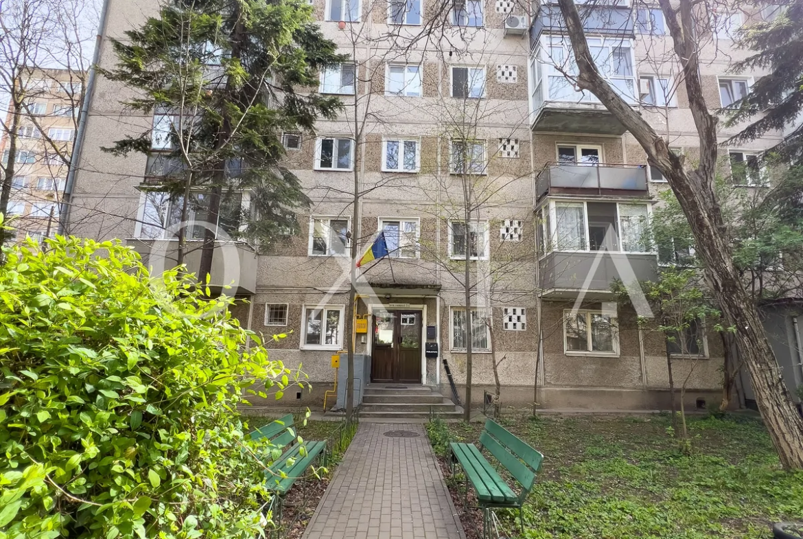 Exclusiv, Dacia-Circumvalatiunii, Renovat