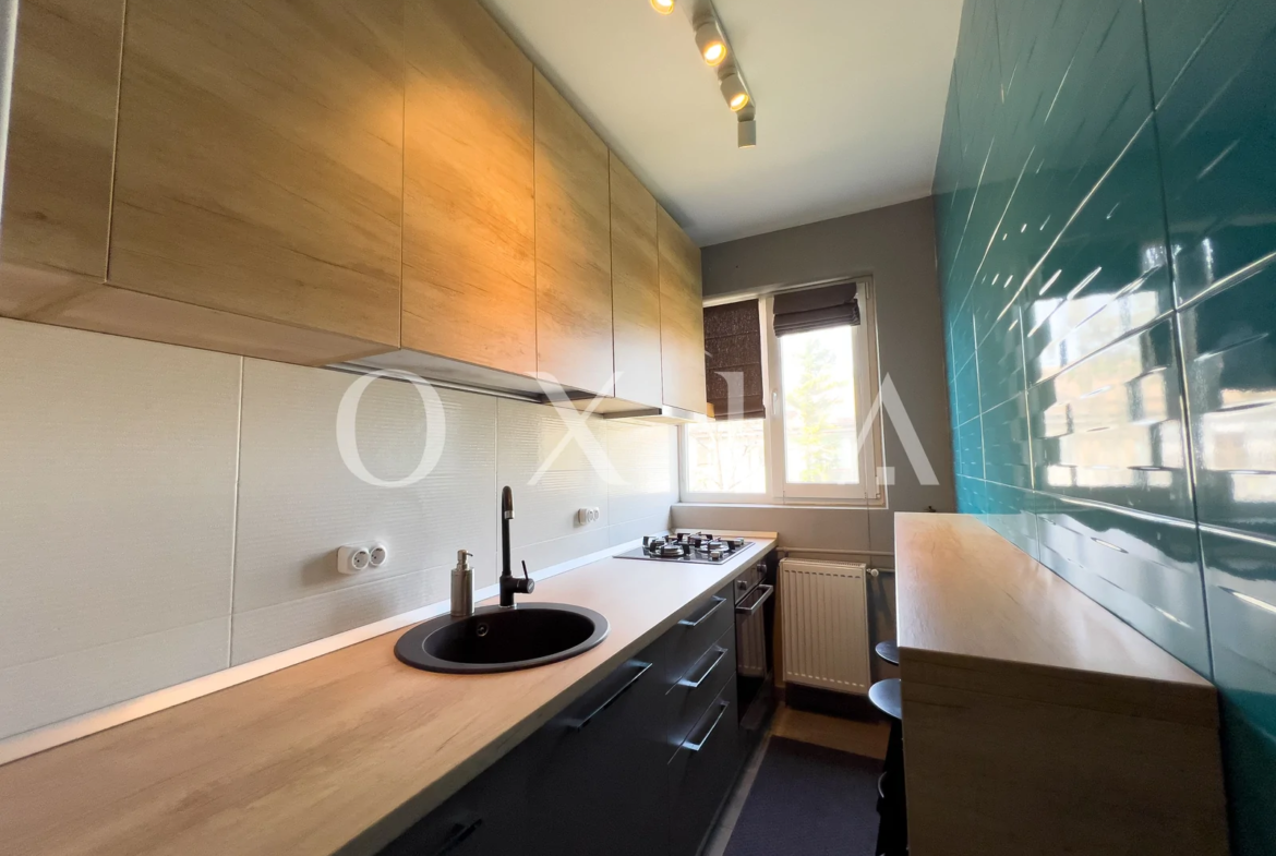 Exclusiv, Dacia-Circumvalatiunii, Renovat