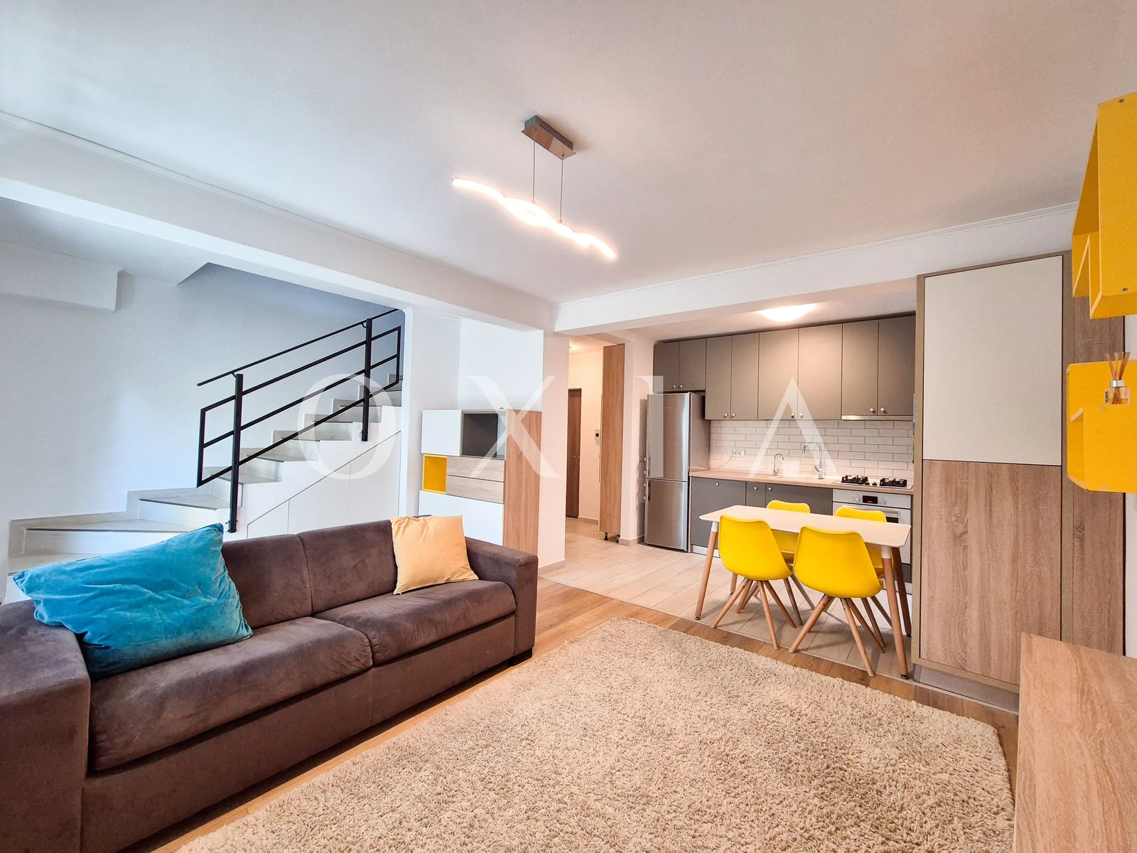 apartament-pe-doua-nivele-cu-gradina-proprie-in-braytim-1