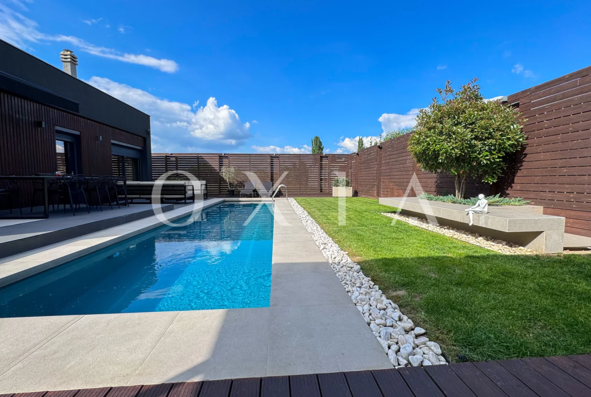 Arhitectura si Design Superior, Vila Exclusivista in Dumbravita
