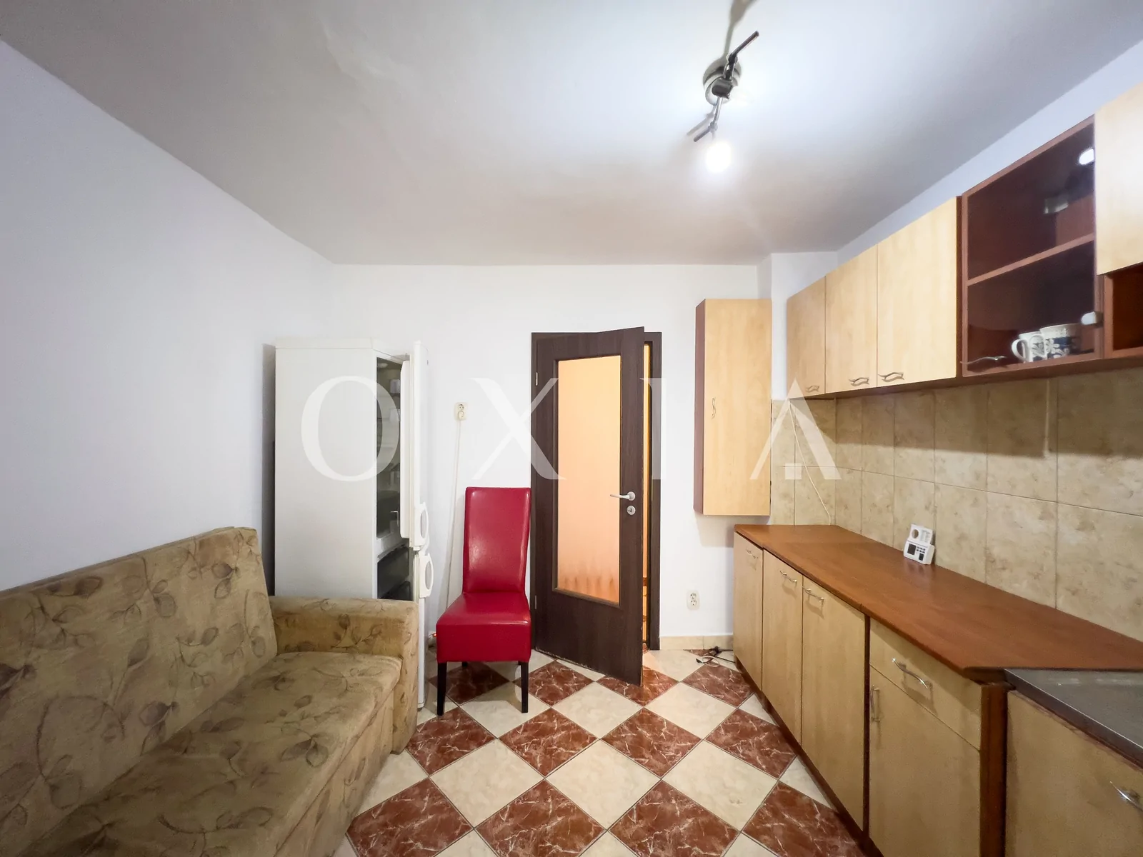 Dambovita, Centrala Proprie, Mobilat-Utilat