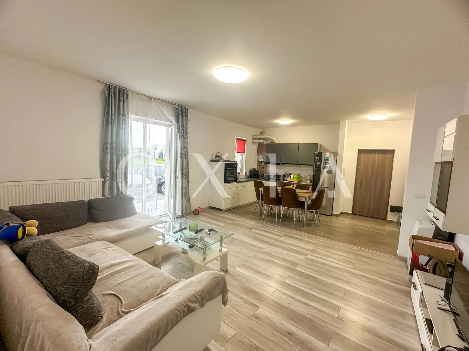 giroc-hotel-iq-mobilat-utilat-gradina-proprie-1 Giroc-Hotel IQ , Mobilat-Utilat, Gradina proprie