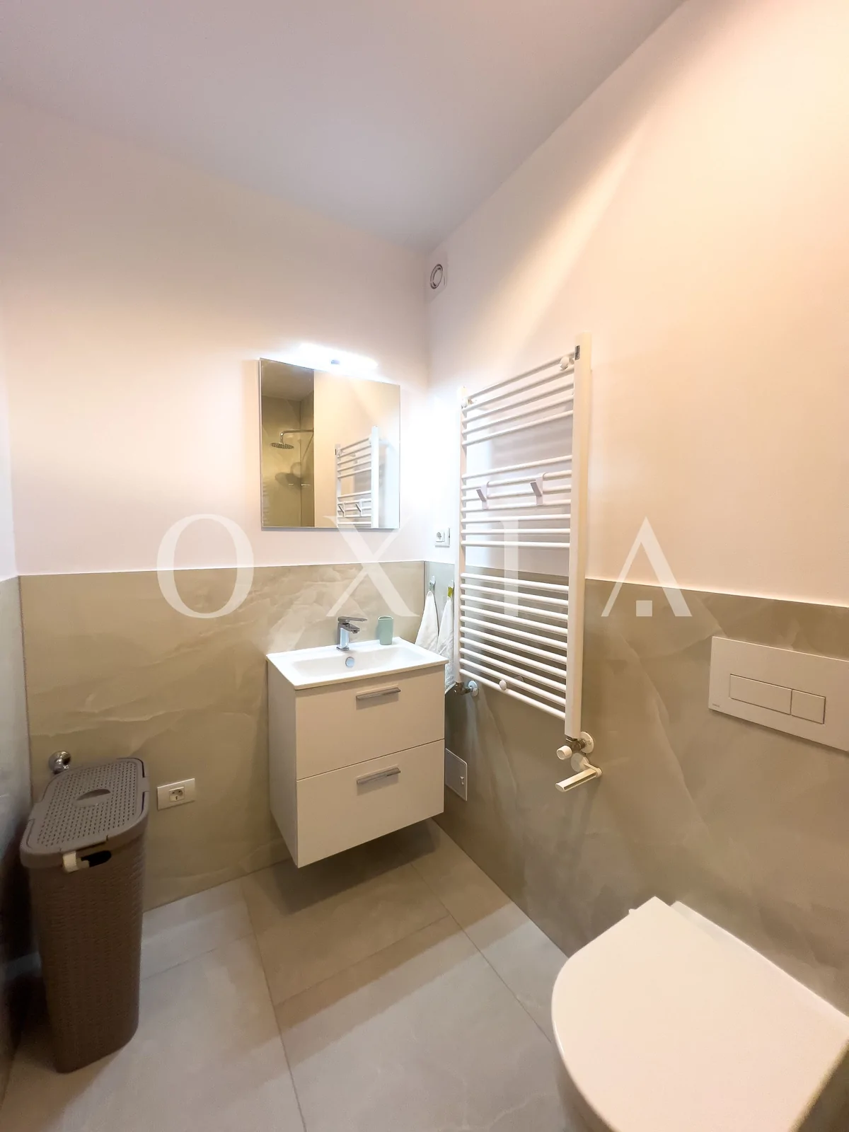 mobilat-si-utilat-complex-monarch-loc-parcare-11 Mobilat si Utilat, Complex Monarch, Loc Parcare