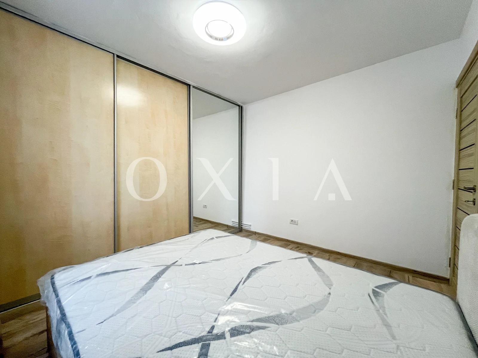 Prima Inchiriere, Zona Take Ionescu