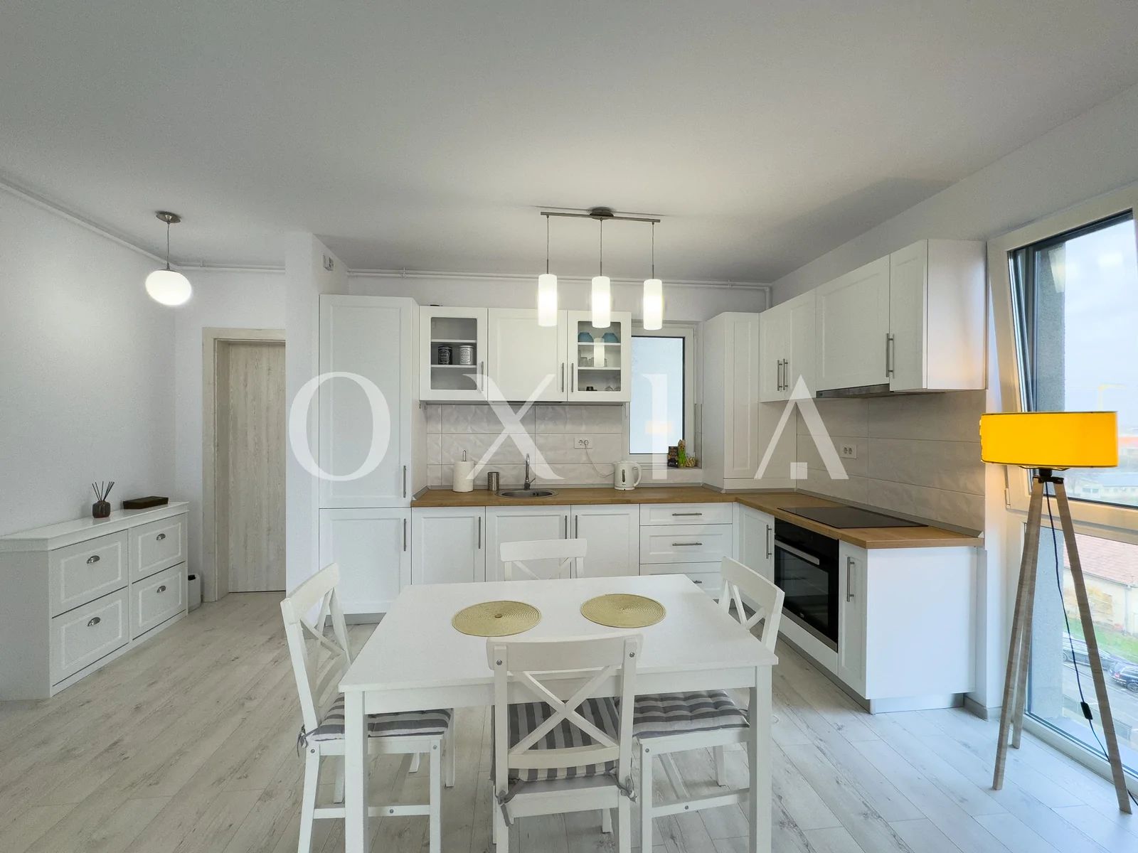 iris-armonia-mobilatutilat-parcare-proprie-3