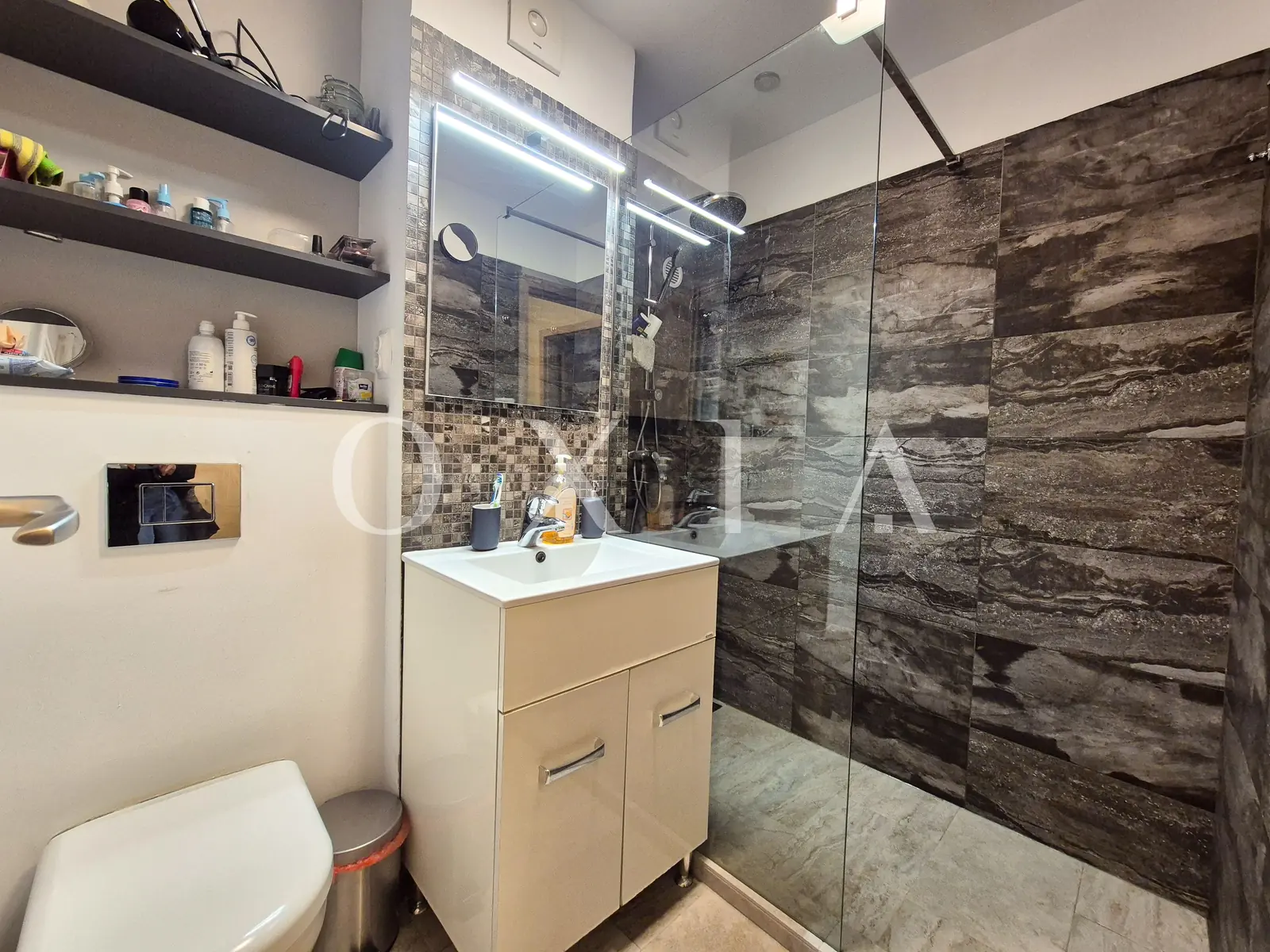 Piata Marasti, Pozitie Centrala, Renovat complet