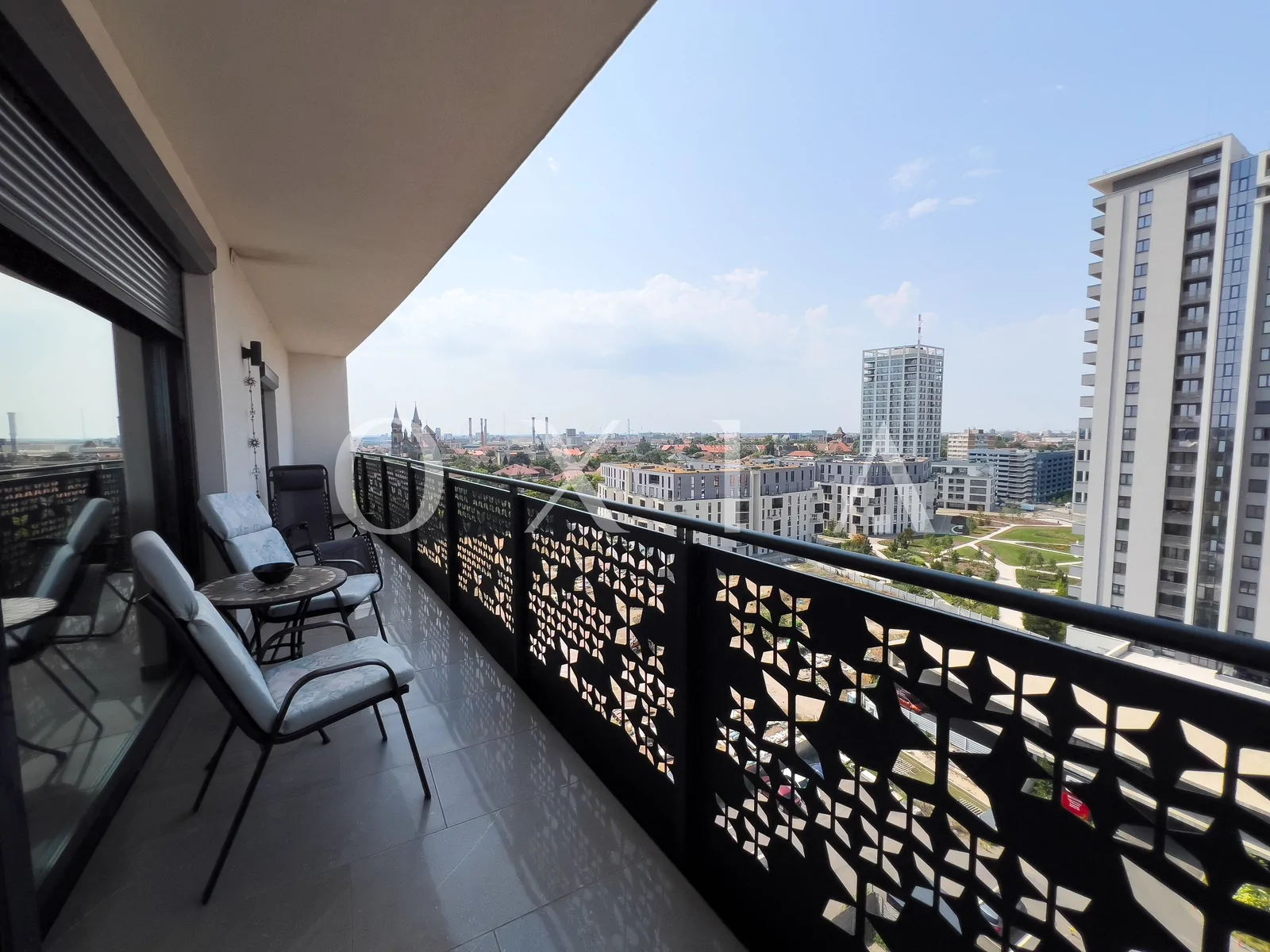 Vedere Panoramica Si Finisaje Premium – Apartament in Monarch