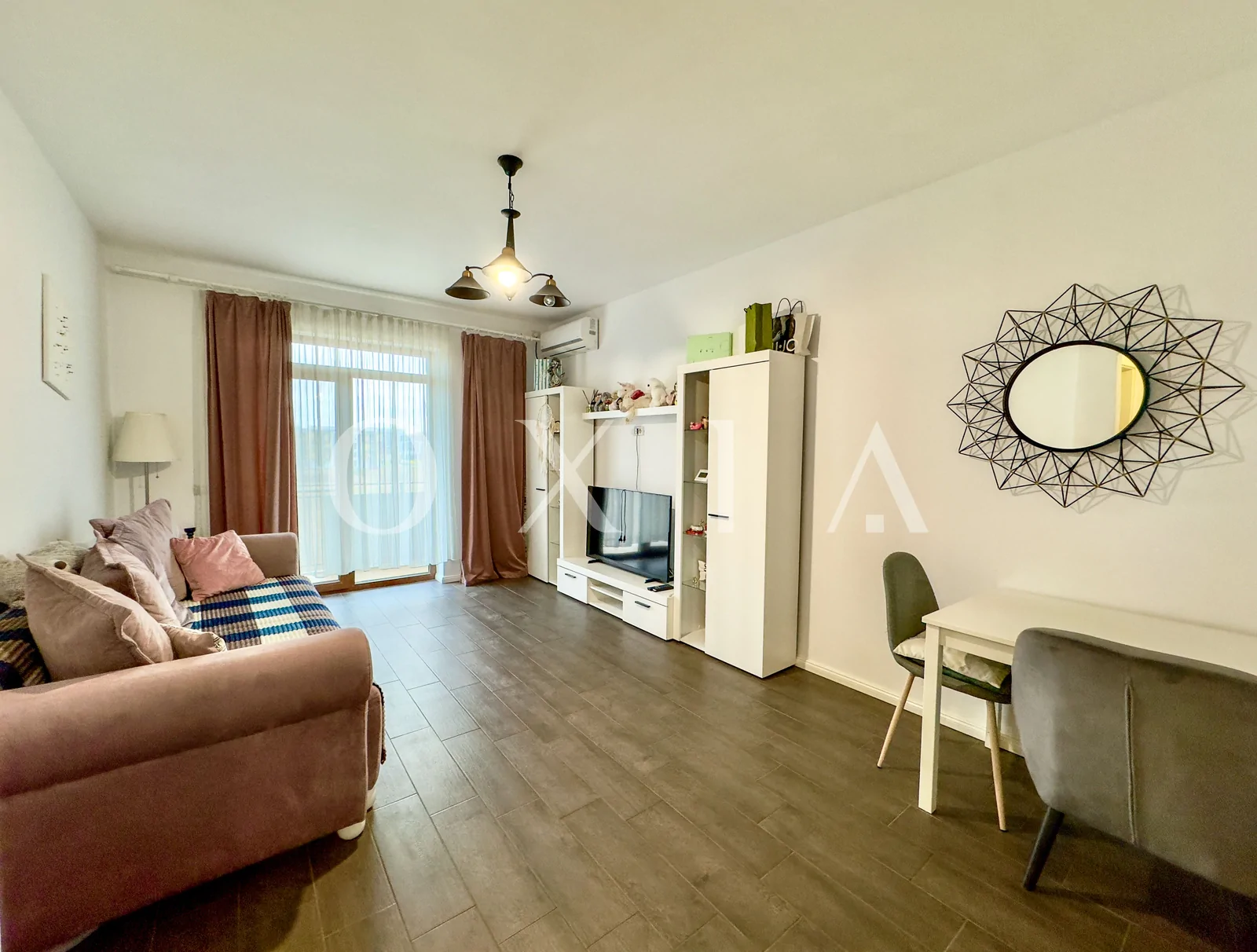 giroc-neptun-etaj-intermediar-mobilat-1